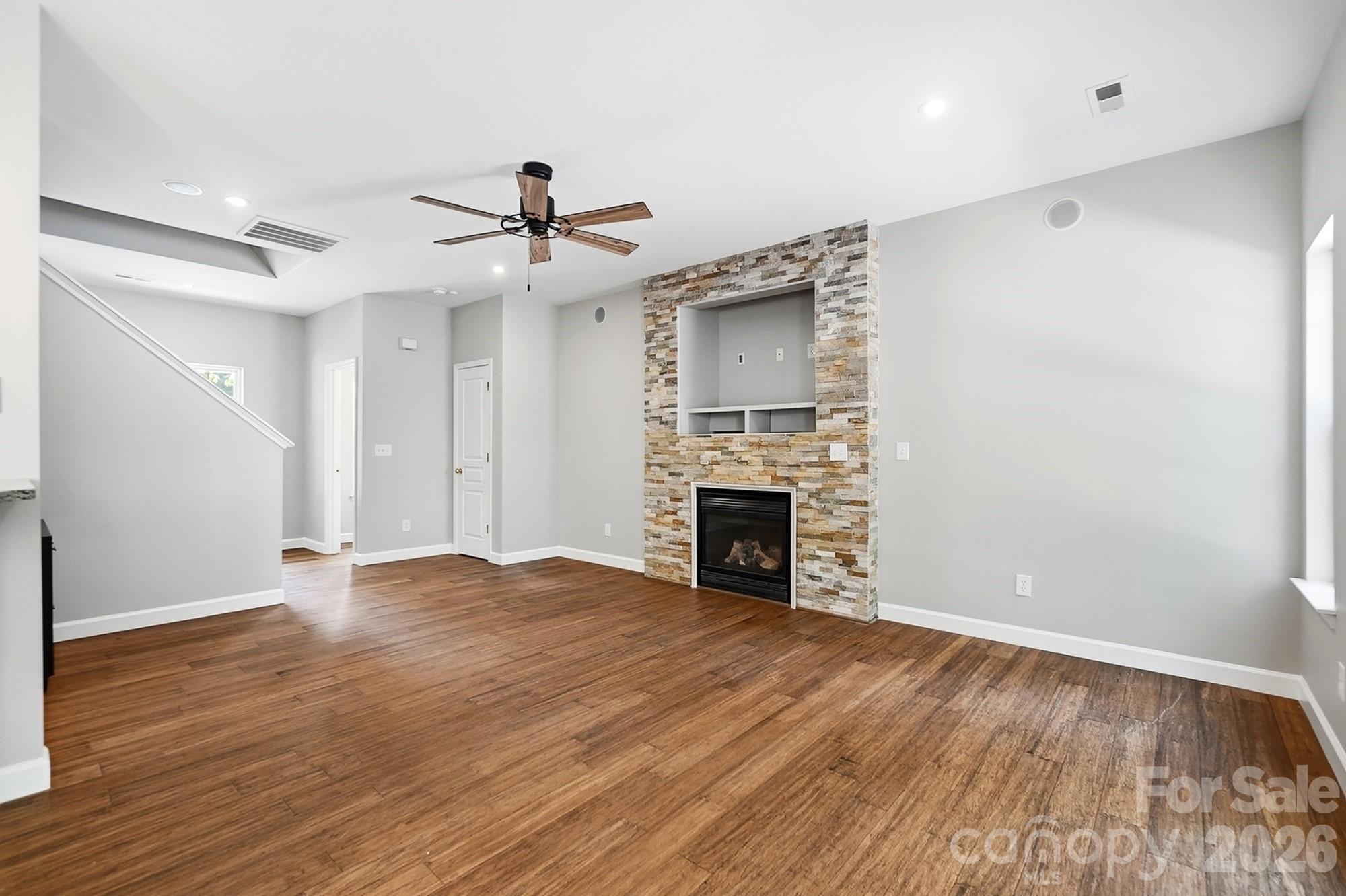11402 Heritage Green Drive — Cornelius