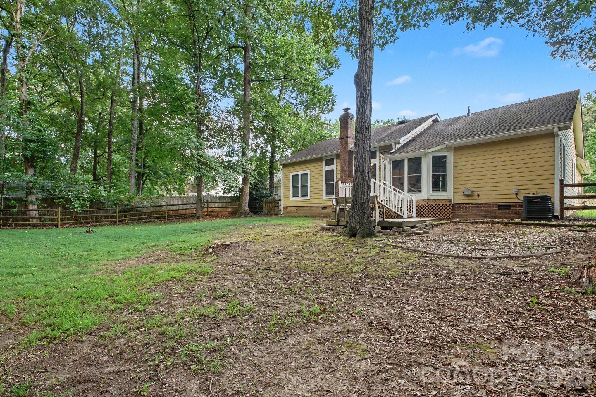16130 Amber Field Drive — Huntersville