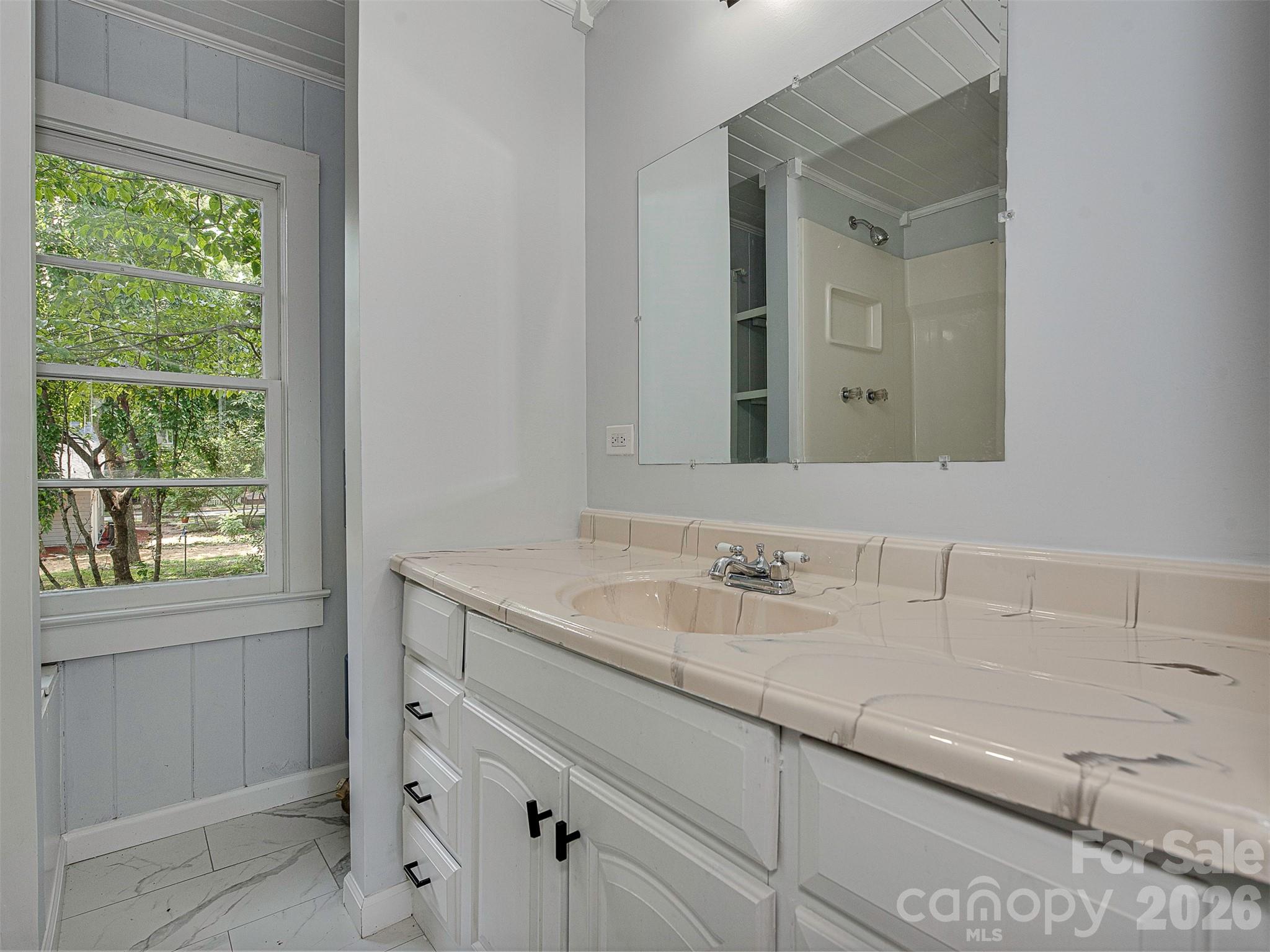 234 S Academy Street — Mooresville