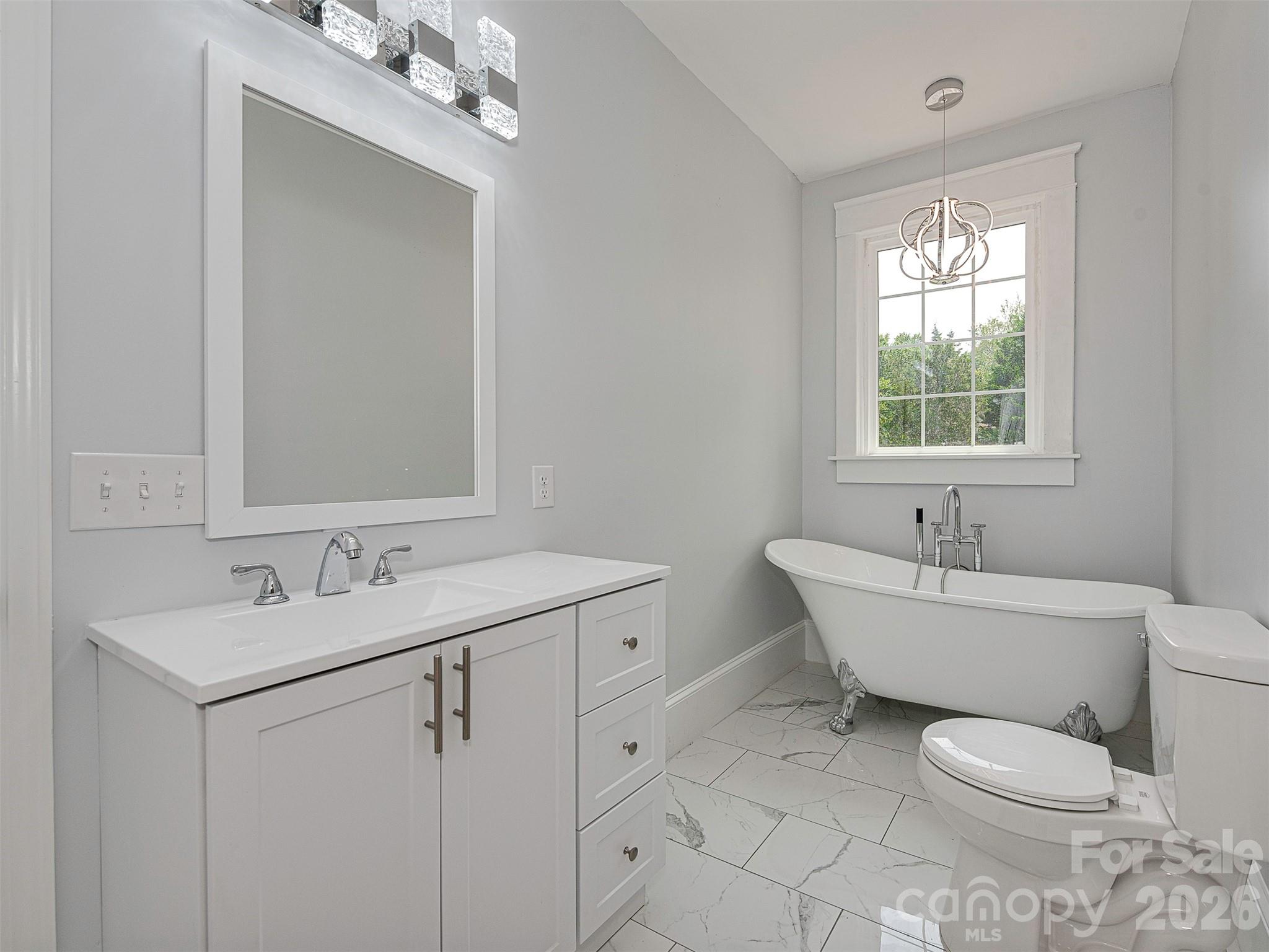 234 S Academy Street — Mooresville
