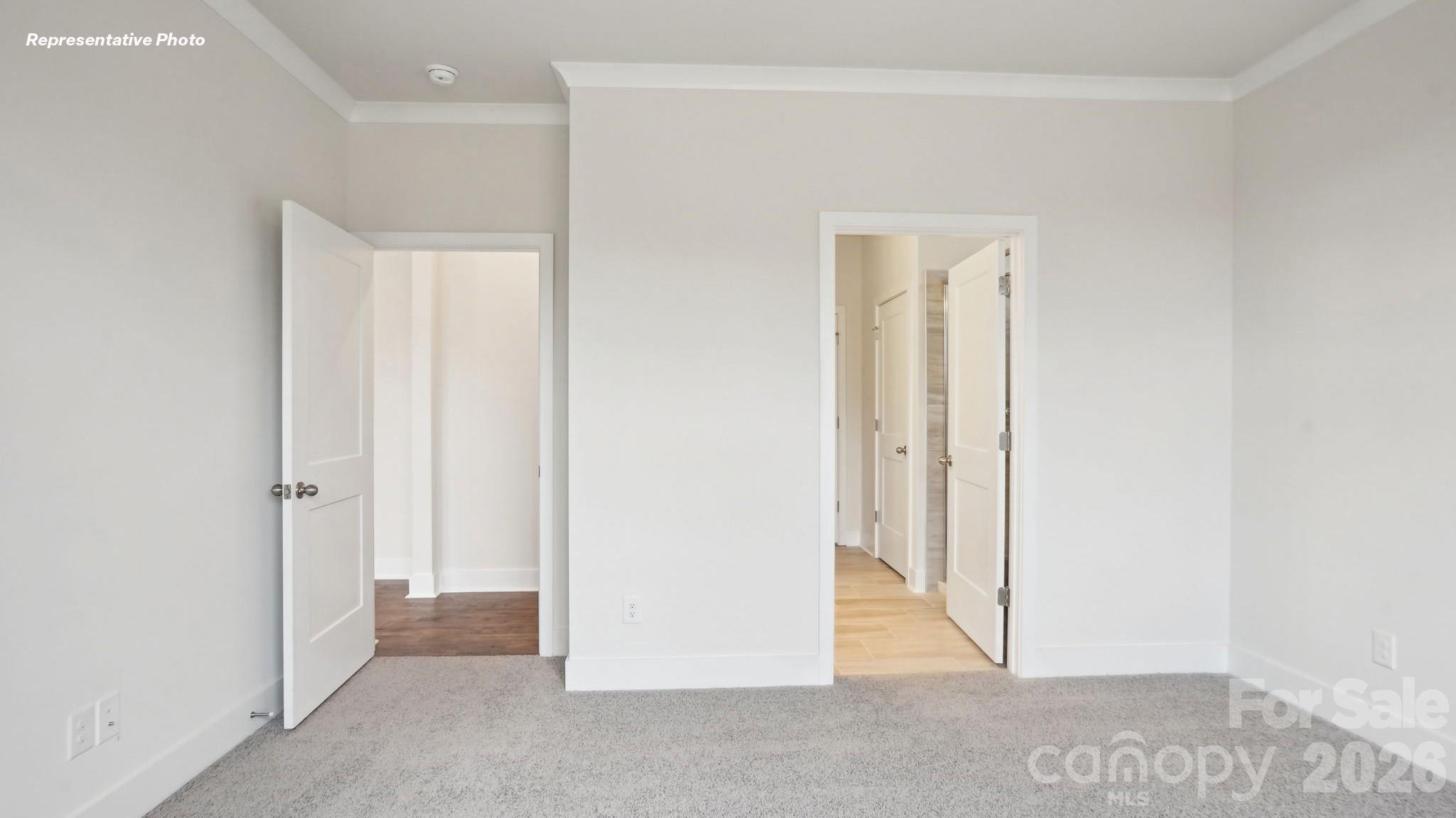 3260 Oberon Street — York