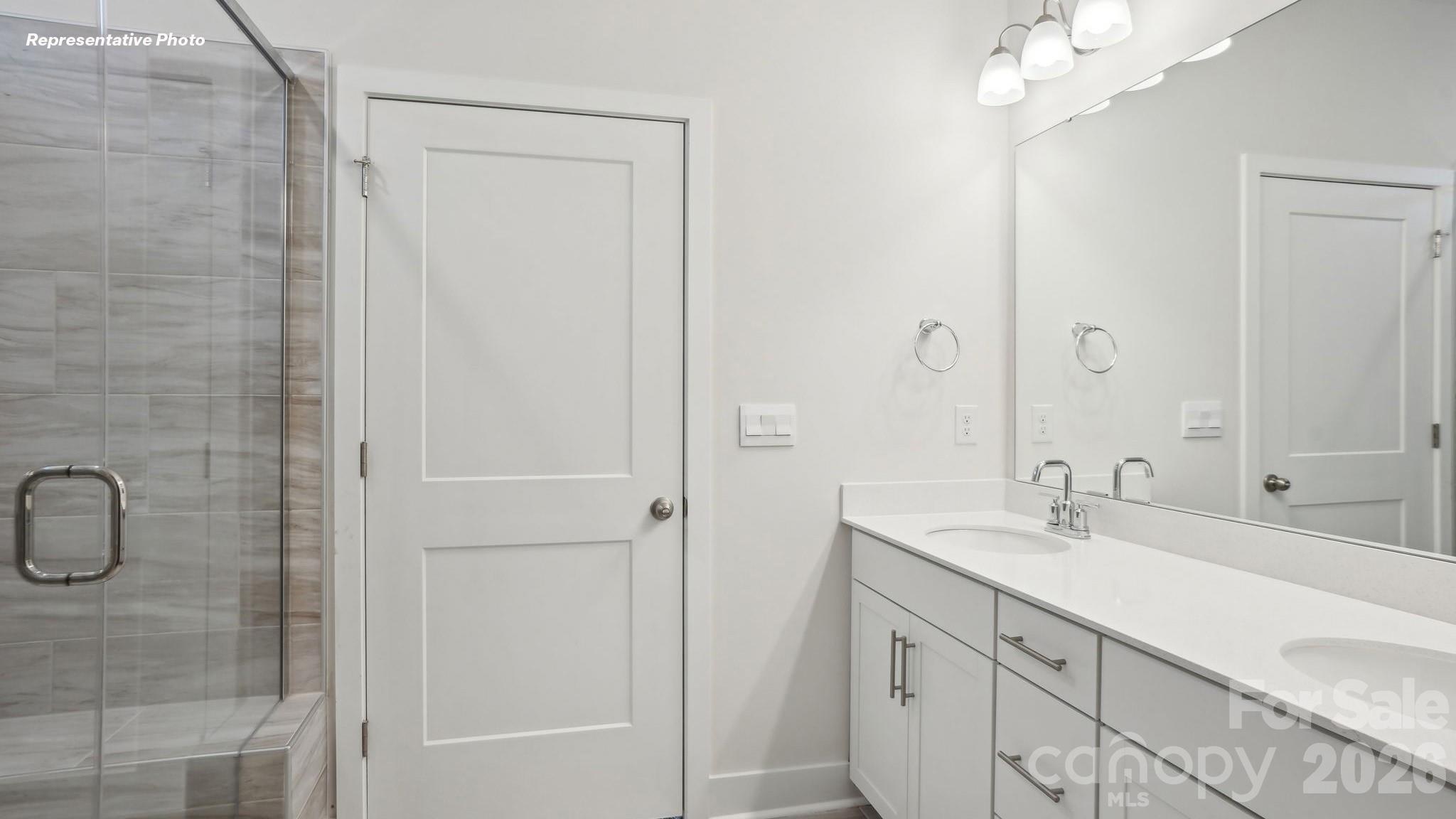 3260 Oberon Street — York
