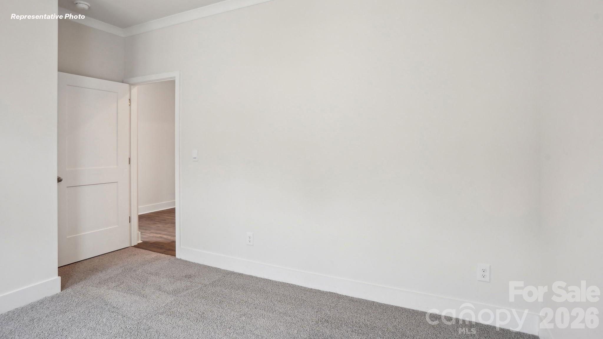 3260 Oberon Street — York