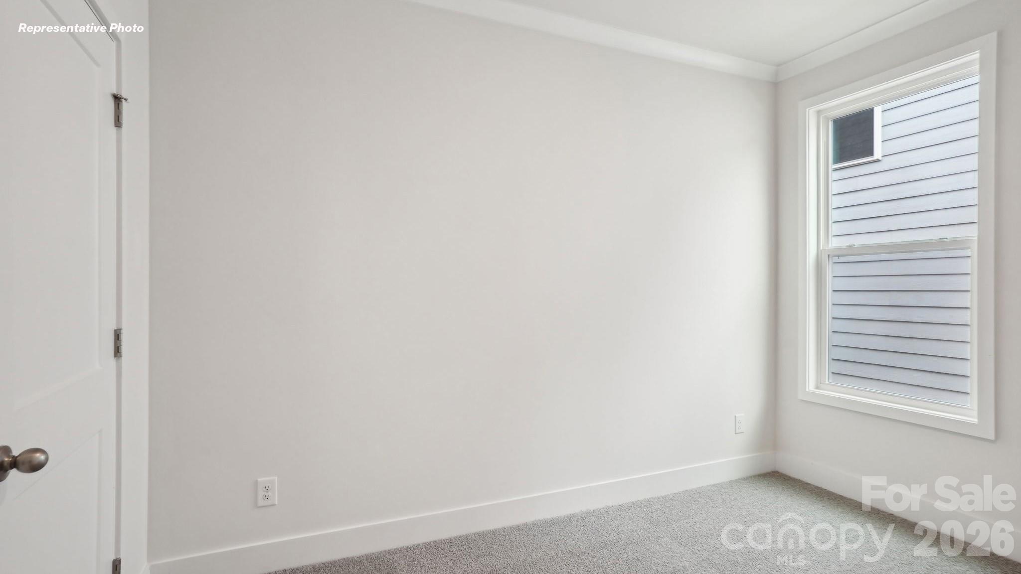 3260 Oberon Street — York