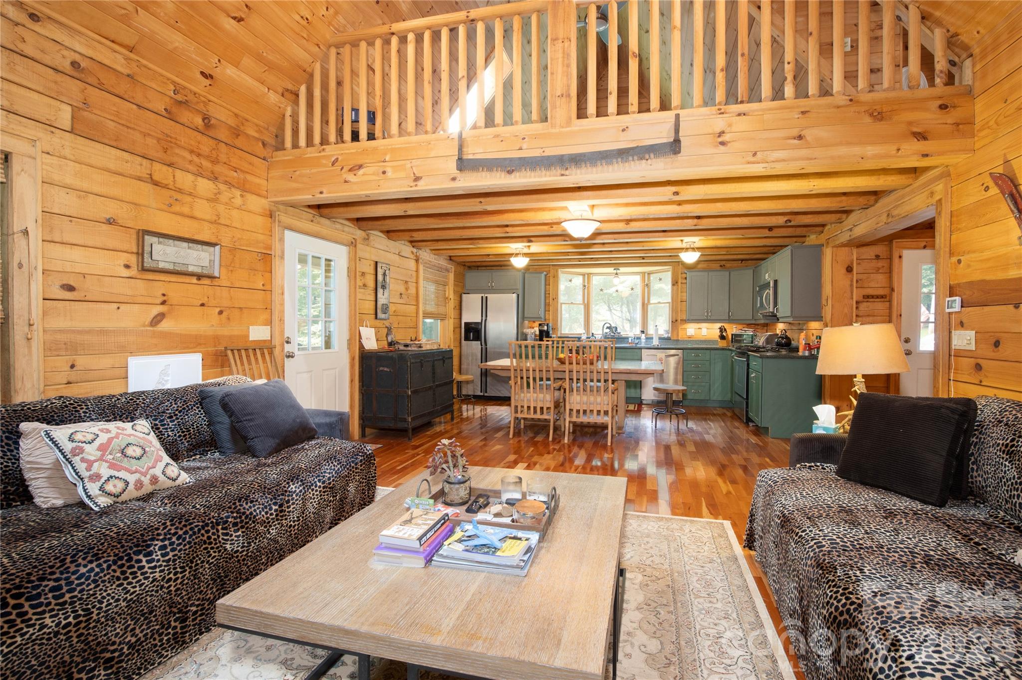 400 Amber Drive — Bakersville
