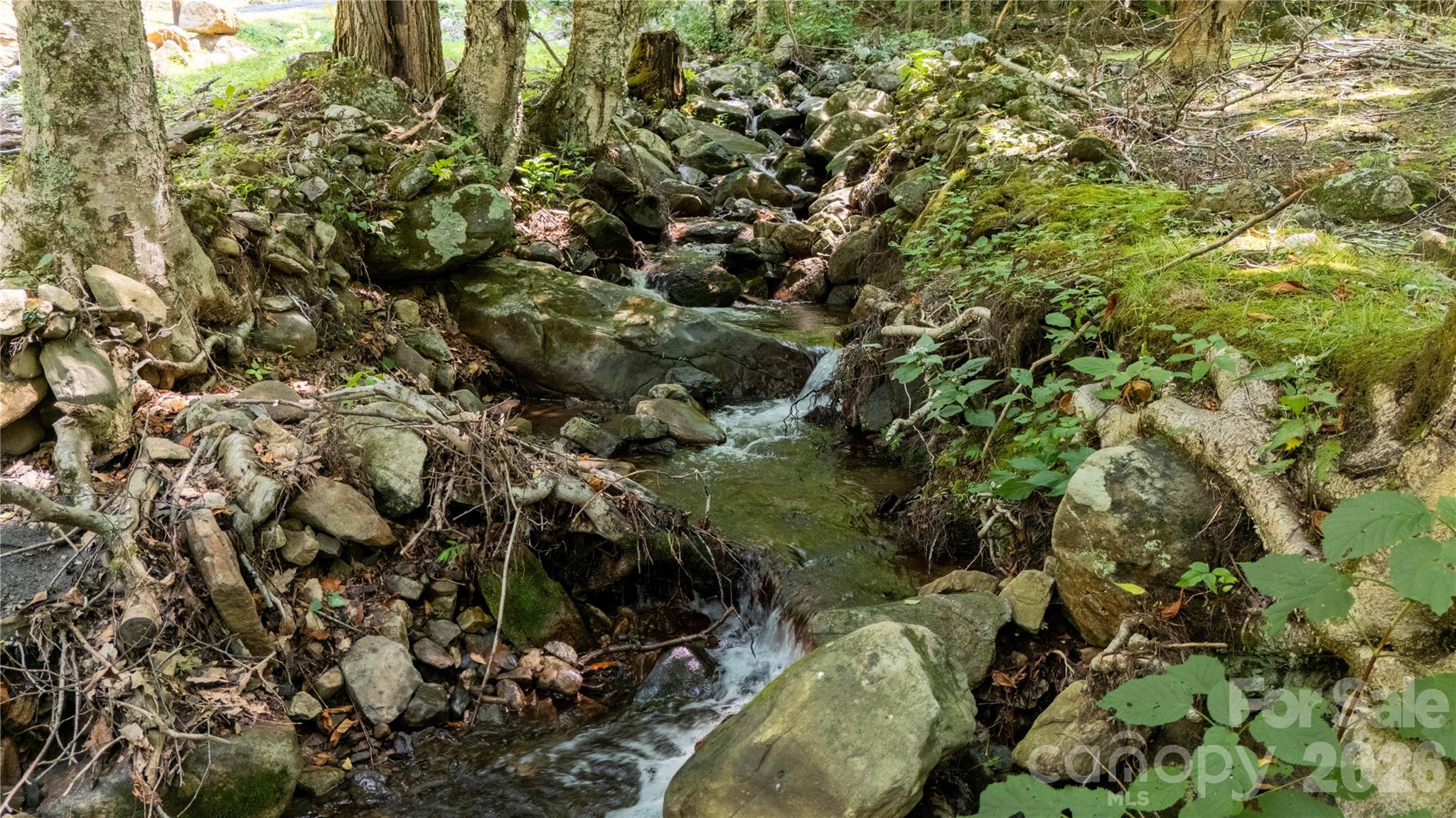 400 Amber Drive — Bakersville