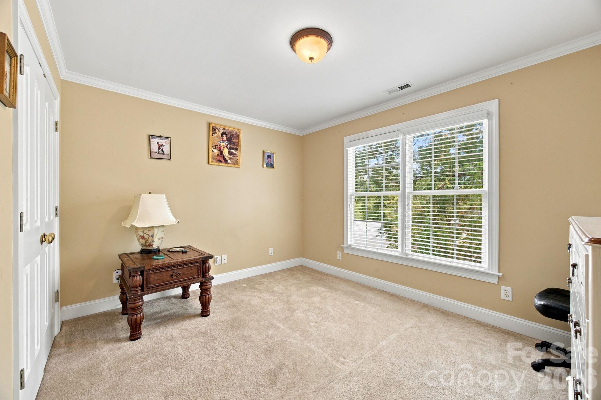 1511 Elkhart Circle — Gastonia