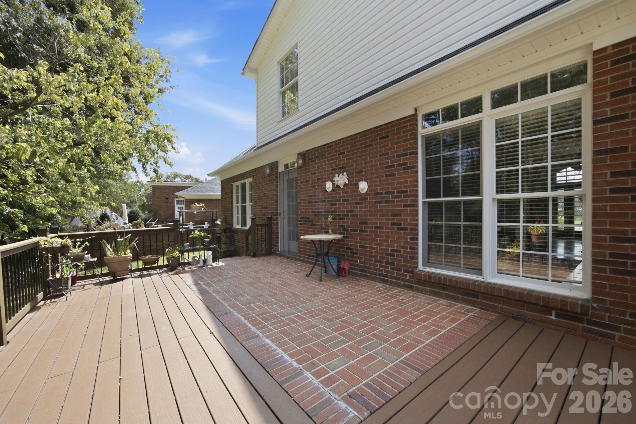 1511 Elkhart Circle — Gastonia