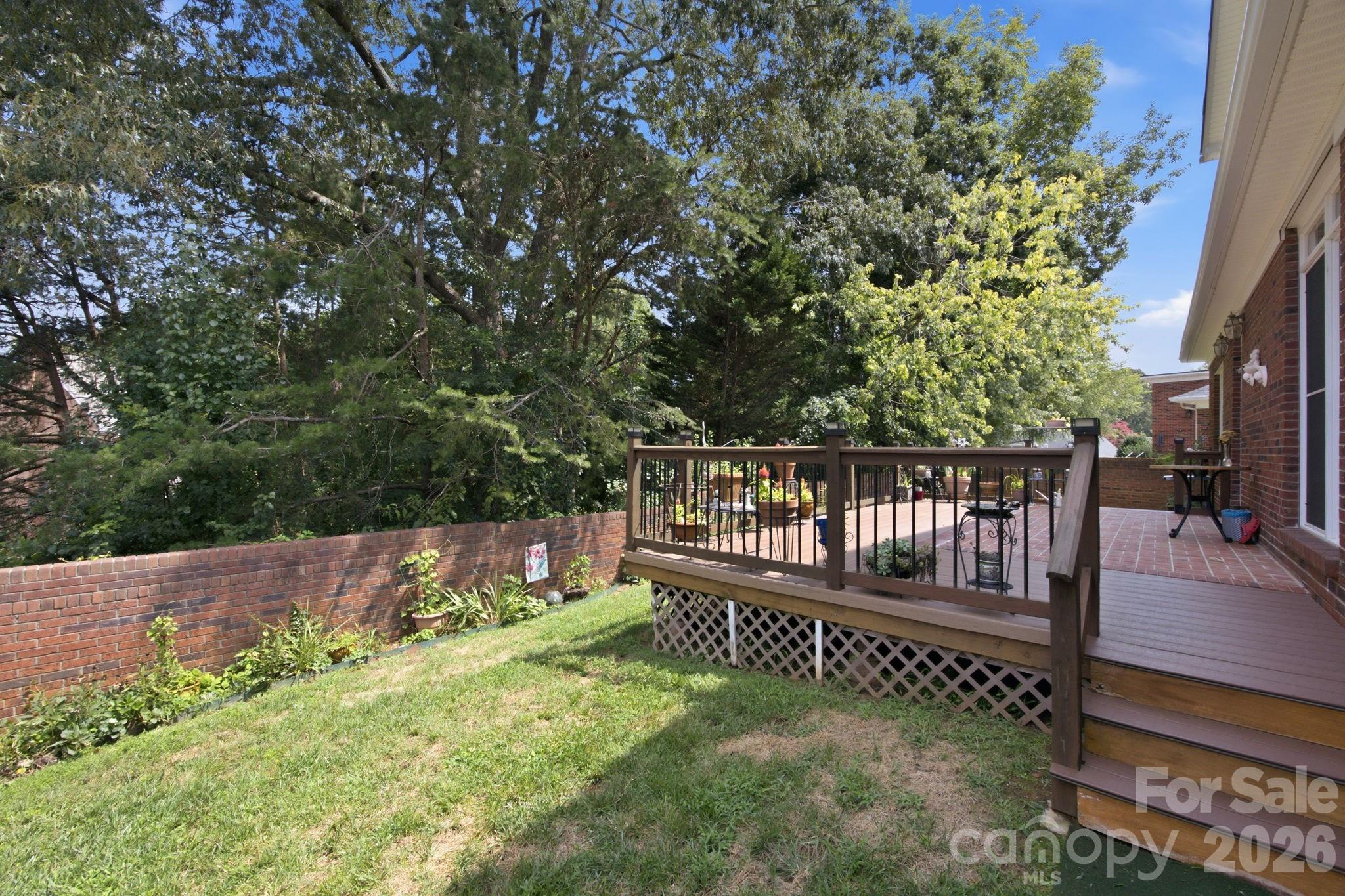 1511 Elkhart Circle — Gastonia