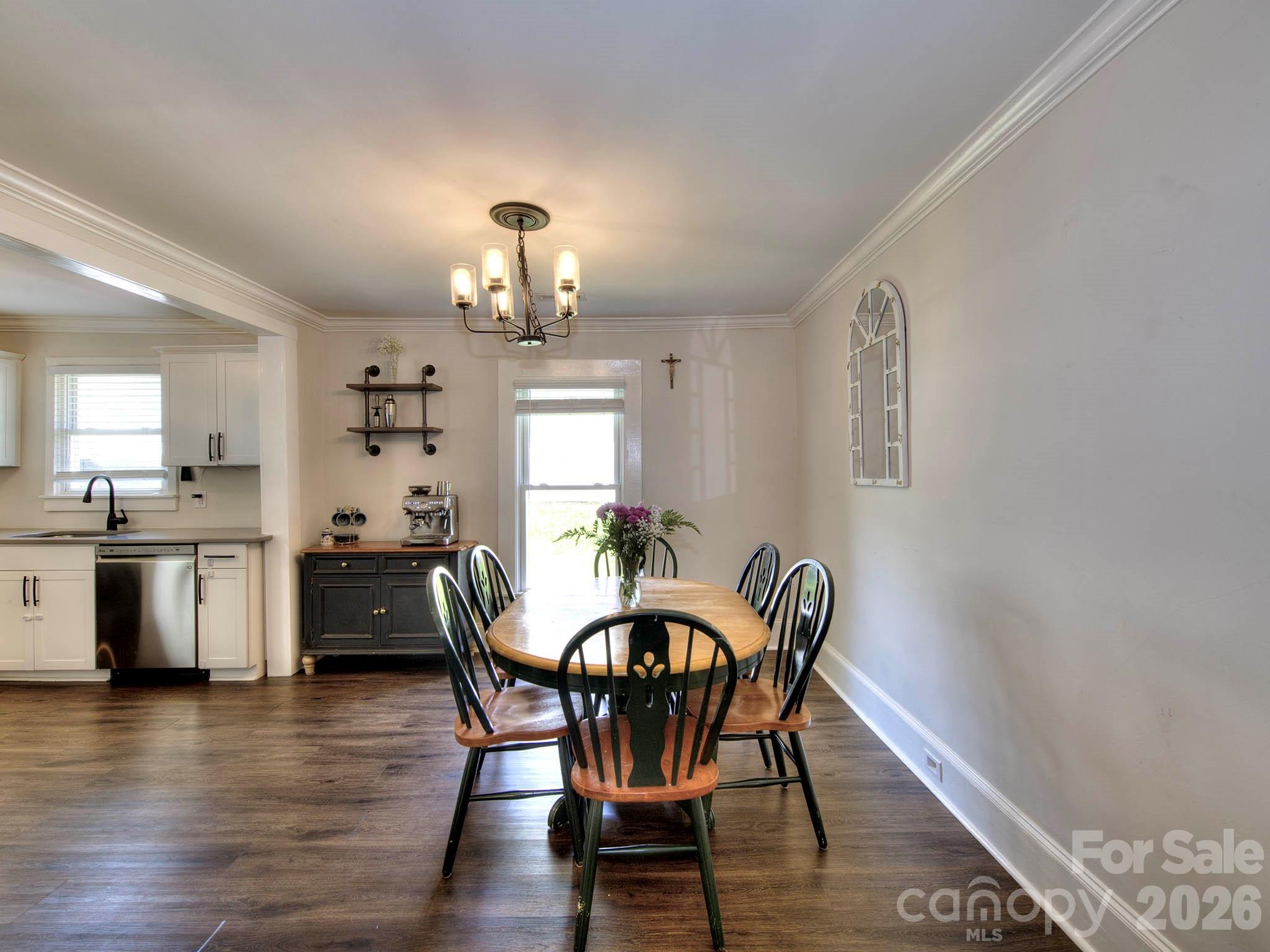 328 Piedmont Avenue — Mount Holly