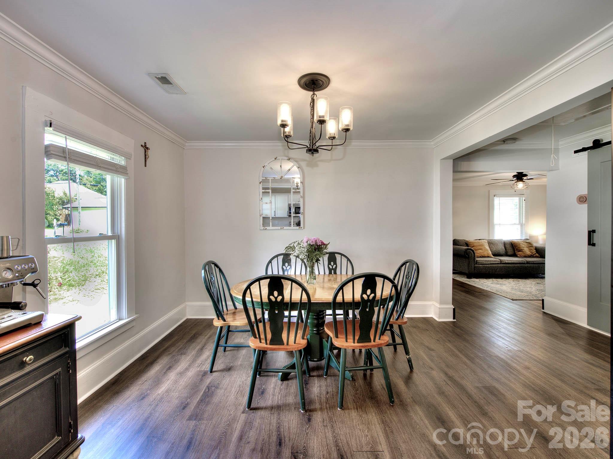 328 Piedmont Avenue — Mount Holly