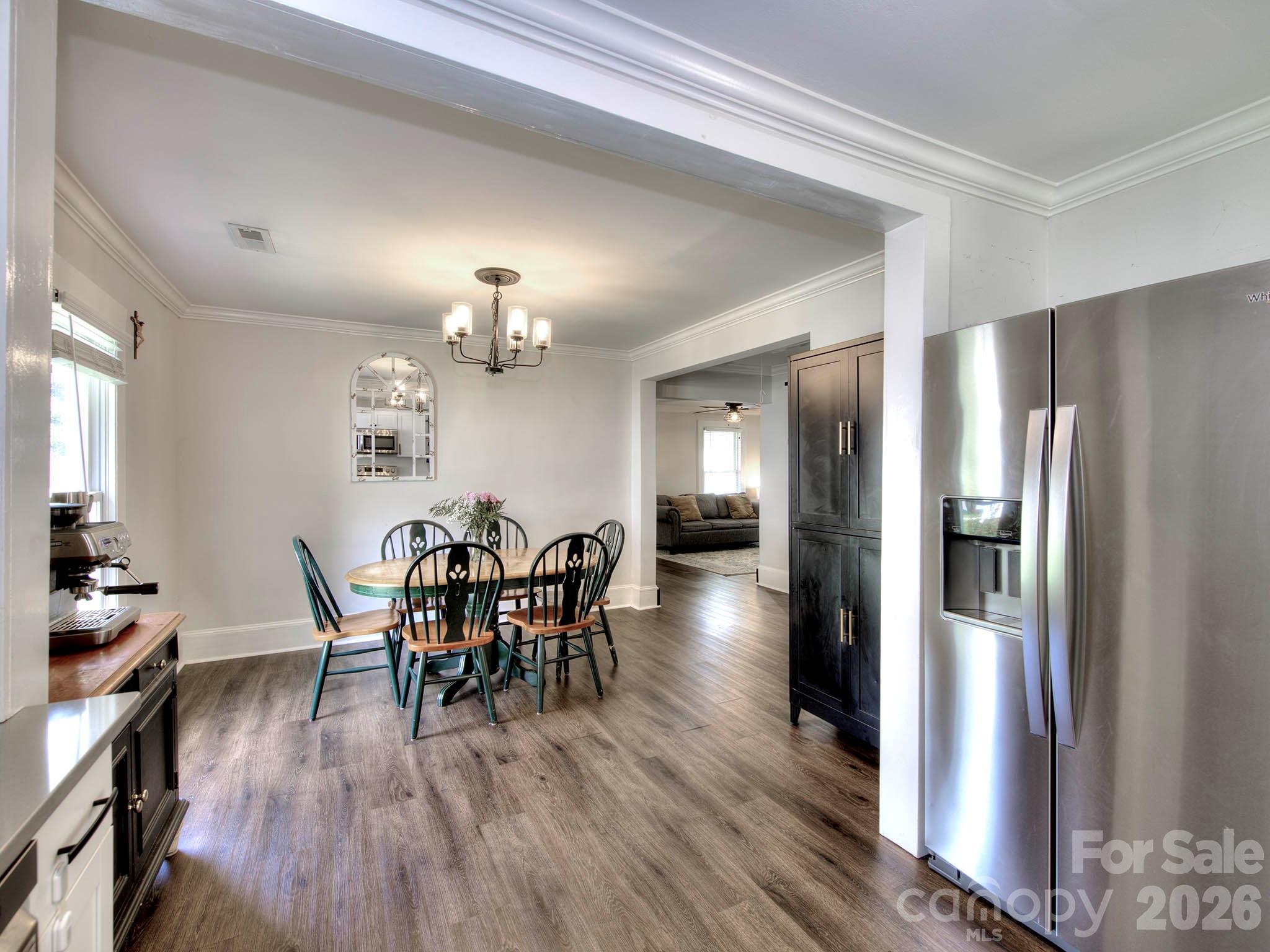 328 Piedmont Avenue — Mount Holly