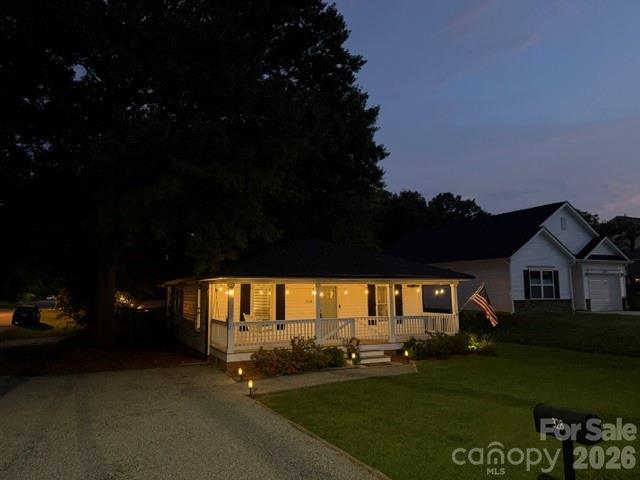 328 Piedmont Avenue — Mount Holly