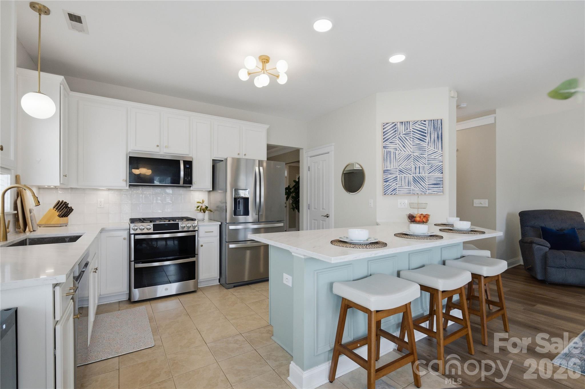 15732 Millbank Street — Huntersville