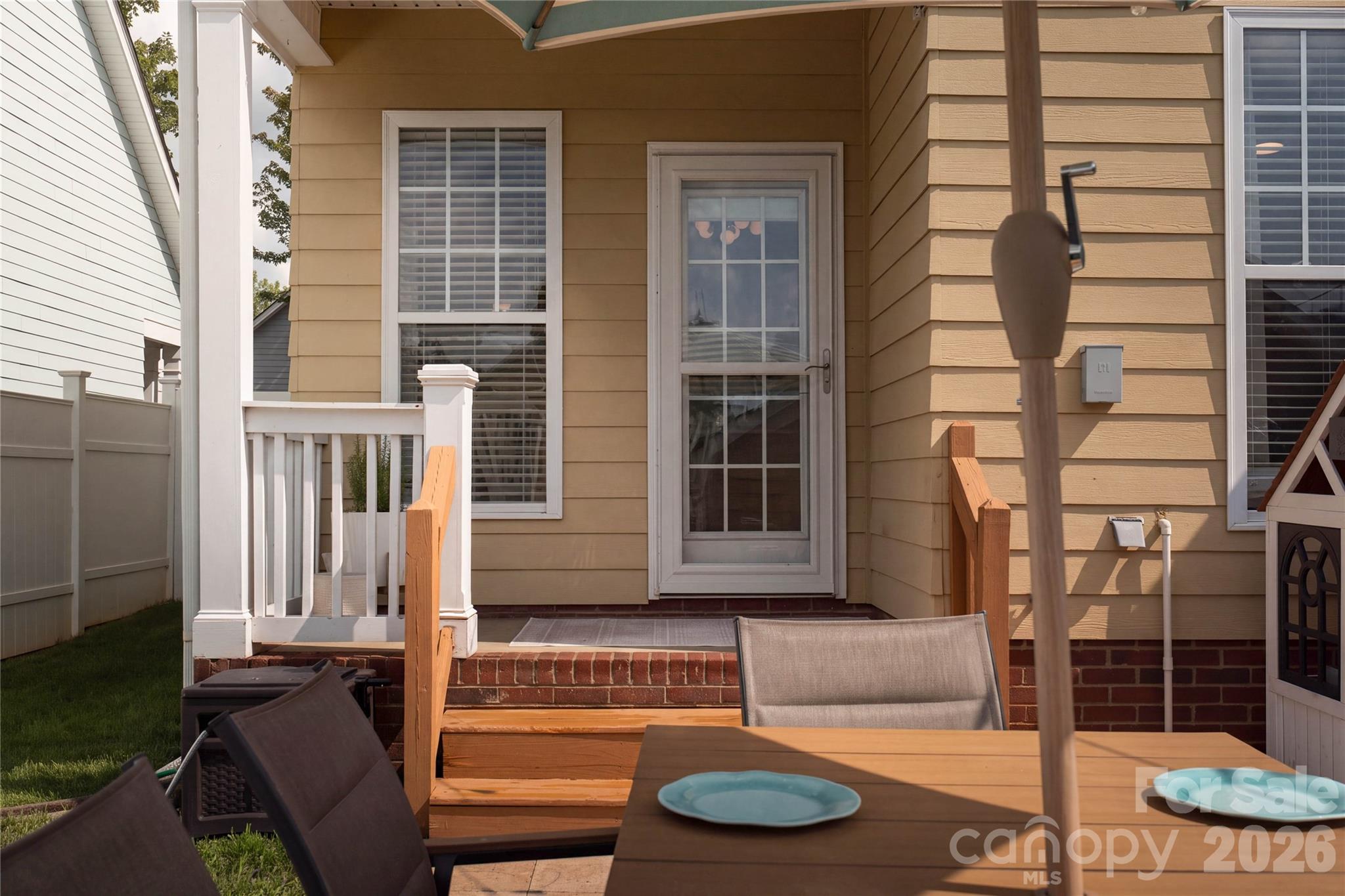 15732 Millbank Street — Huntersville