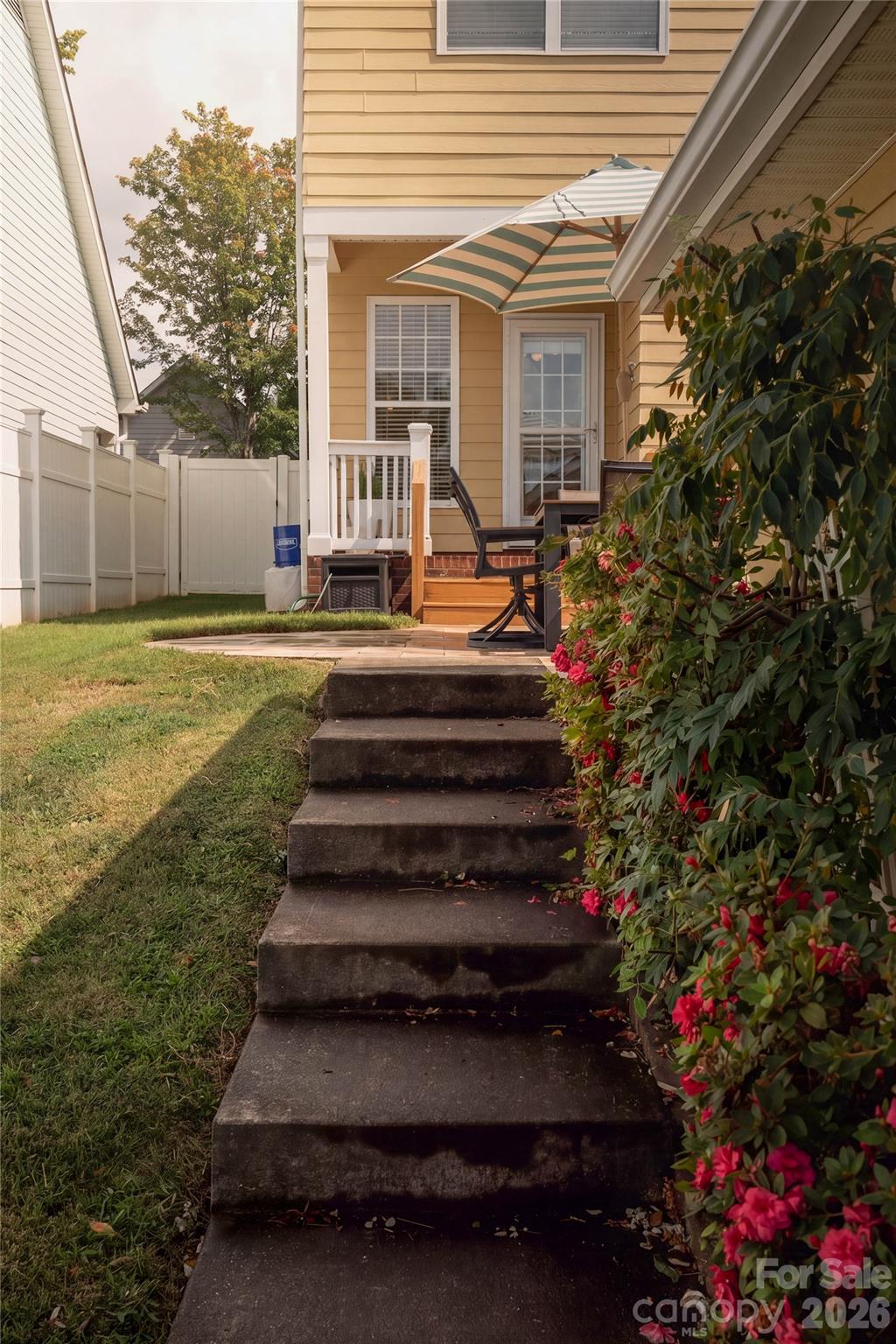 15732 Millbank Street — Huntersville
