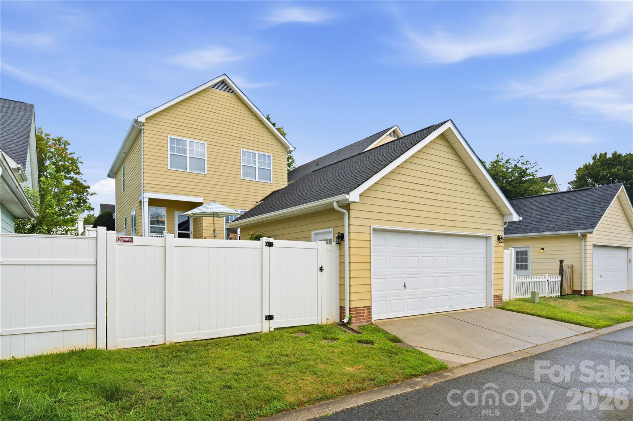 15732 Millbank Street — Huntersville