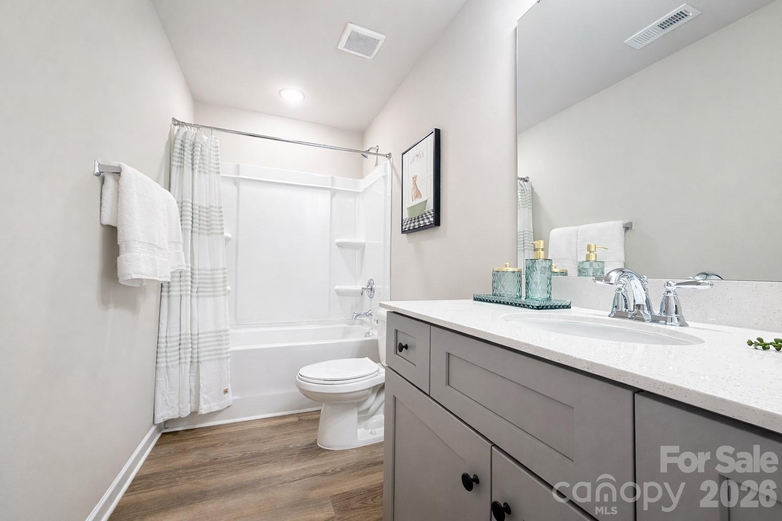 210 Roxanna Court — Shelby