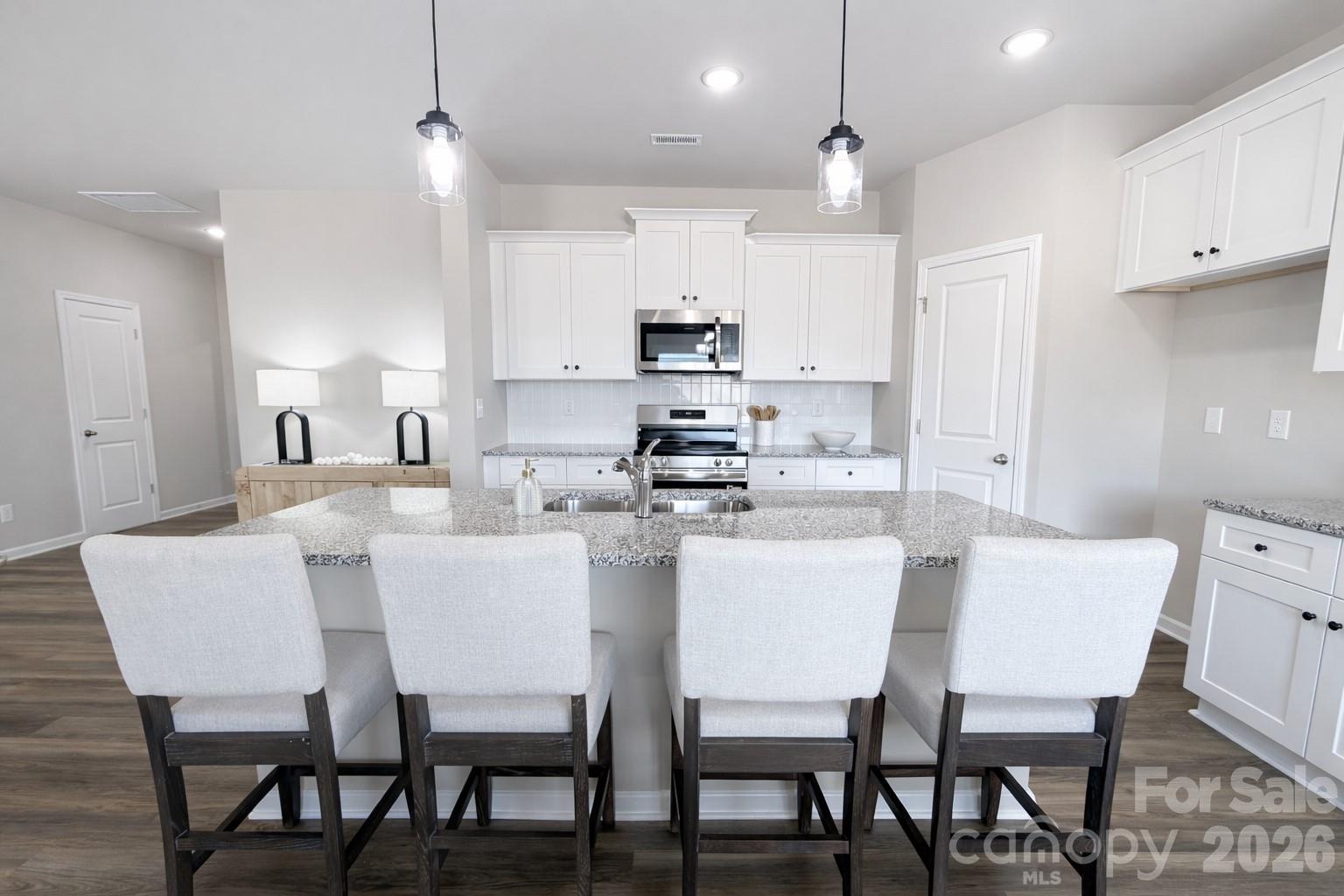 210 Roxanna Court — Shelby