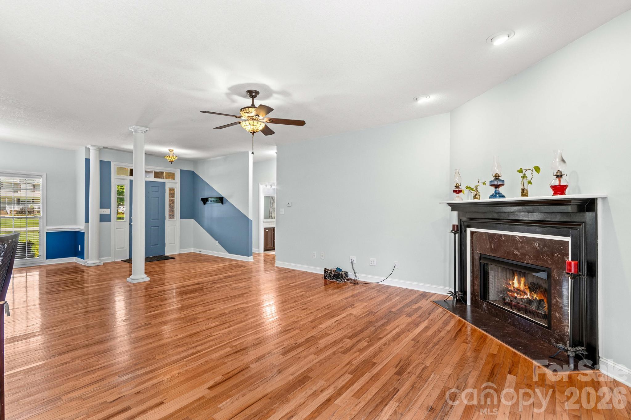 276 Falcon Crest Lane — Salisbury