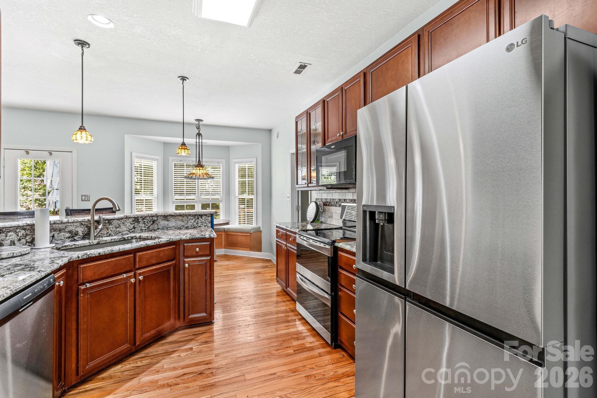 276 Falcon Crest Lane — Salisbury