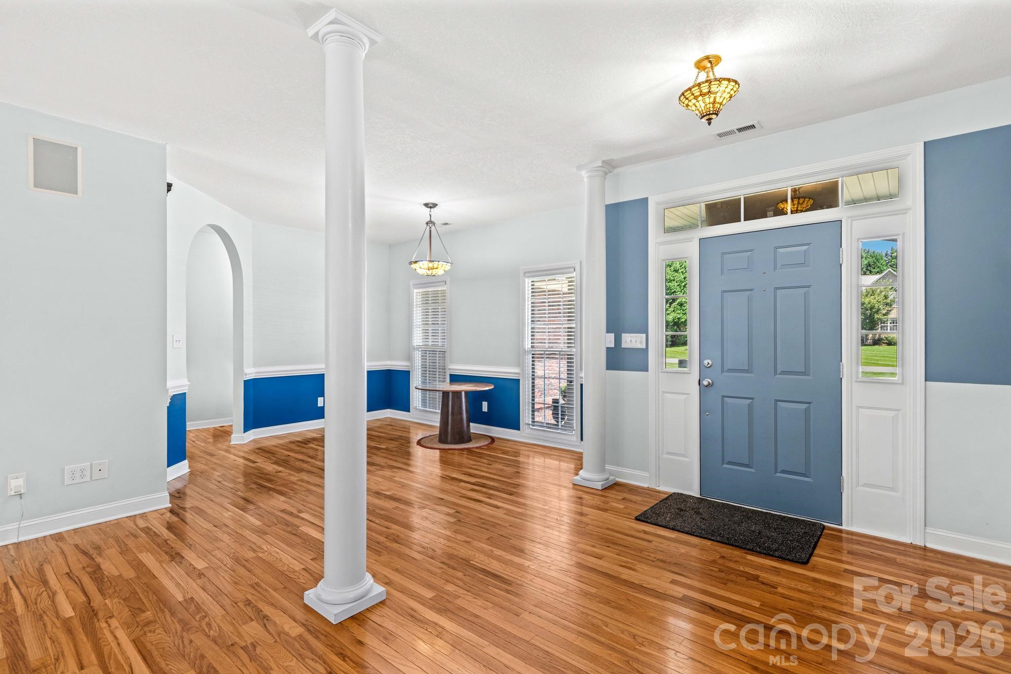 276 Falcon Crest Lane — Salisbury