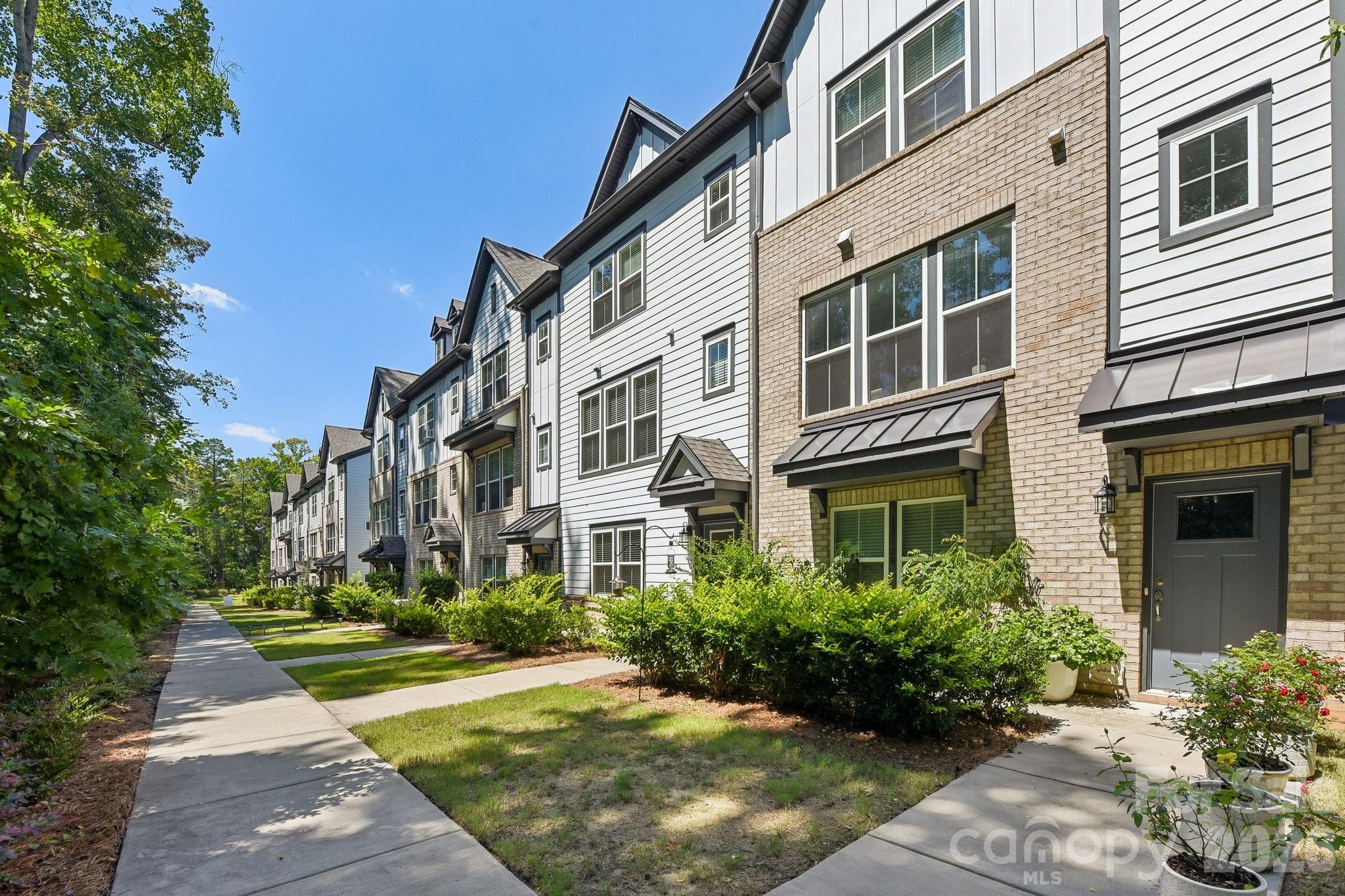 13116 Simoneaux Lane — Charlotte