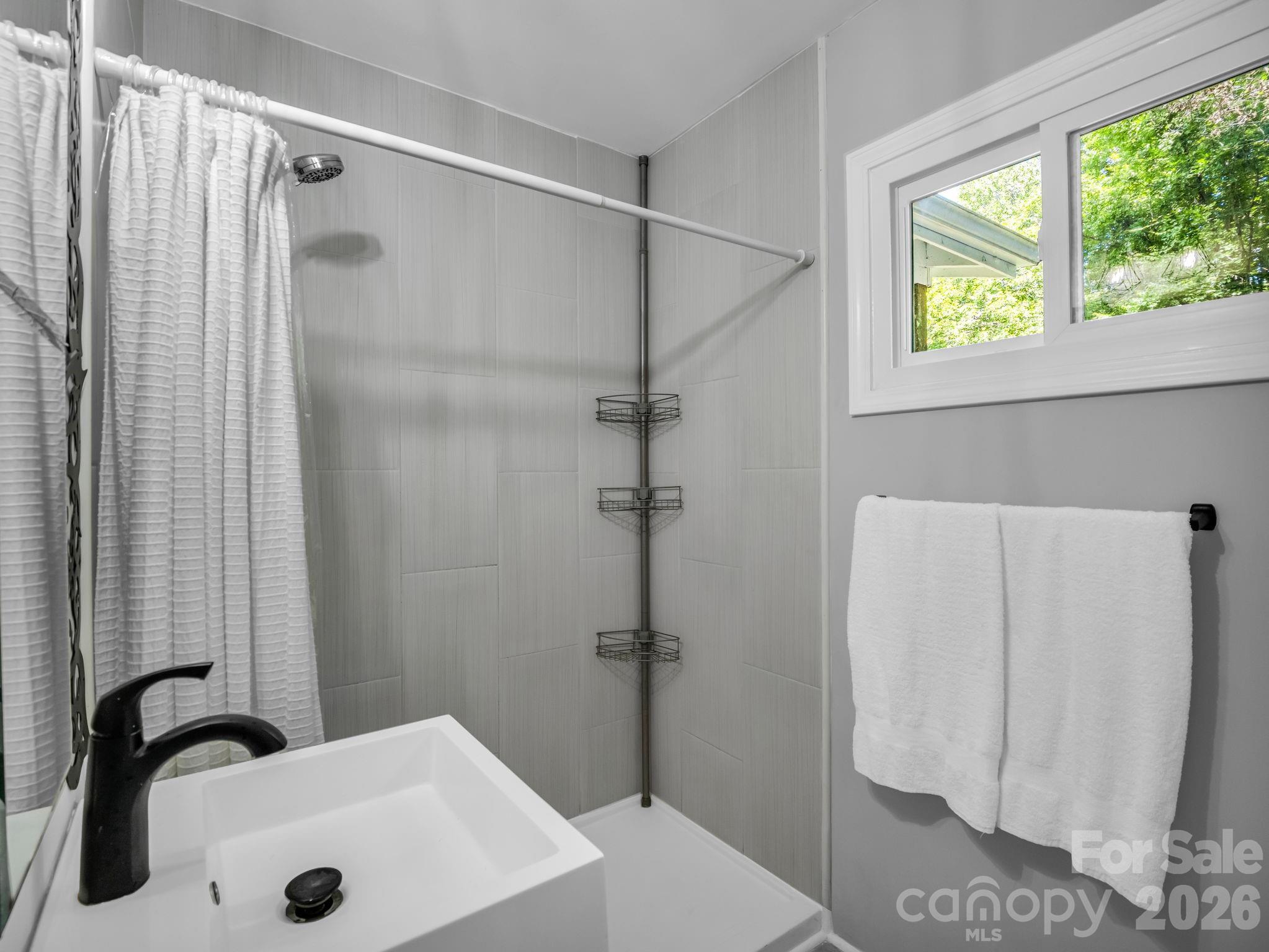 333 N Meridian Street — Rutherfordton