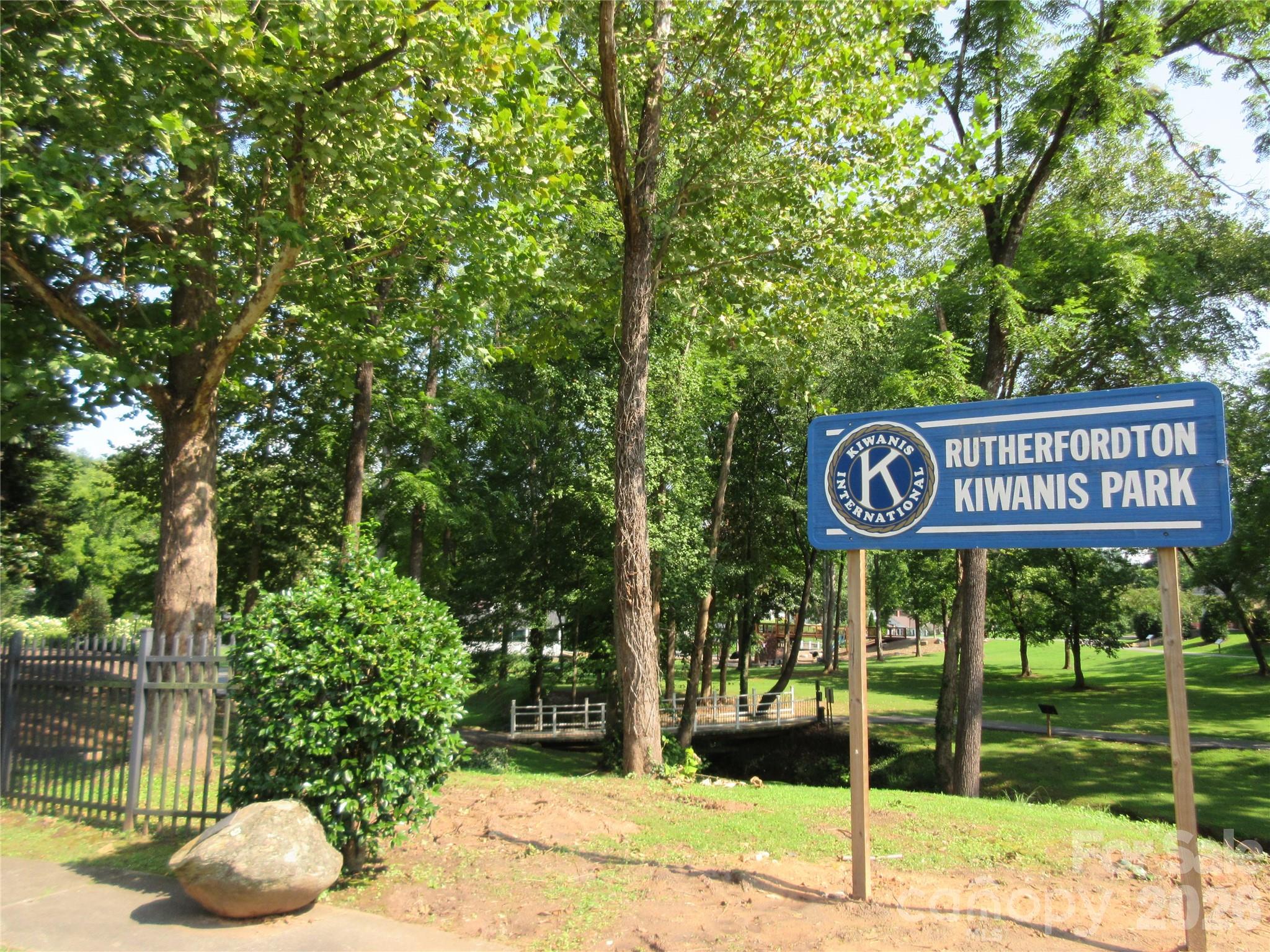 333 N Meridian Street — Rutherfordton