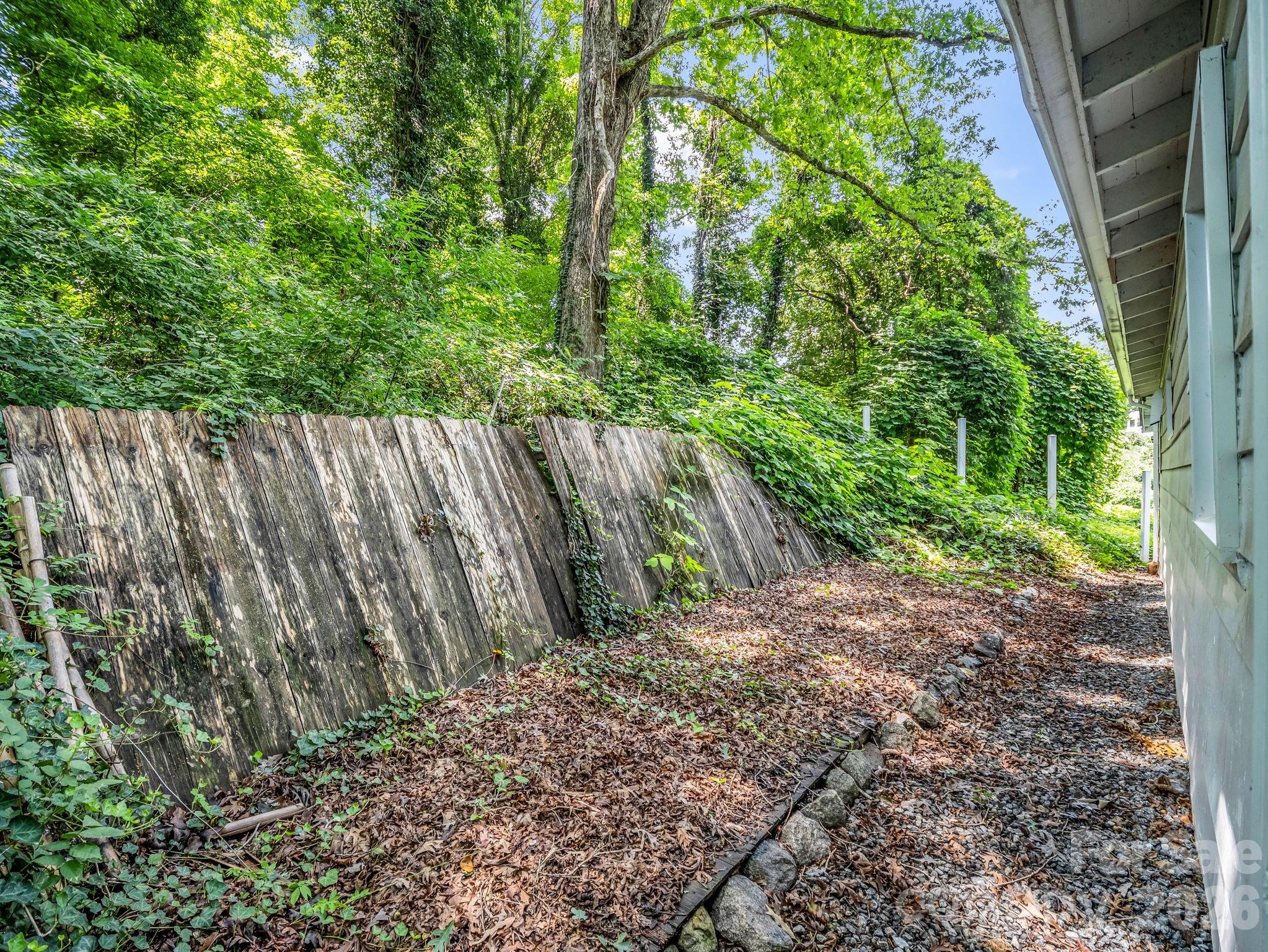 333 N Meridian Street — Rutherfordton