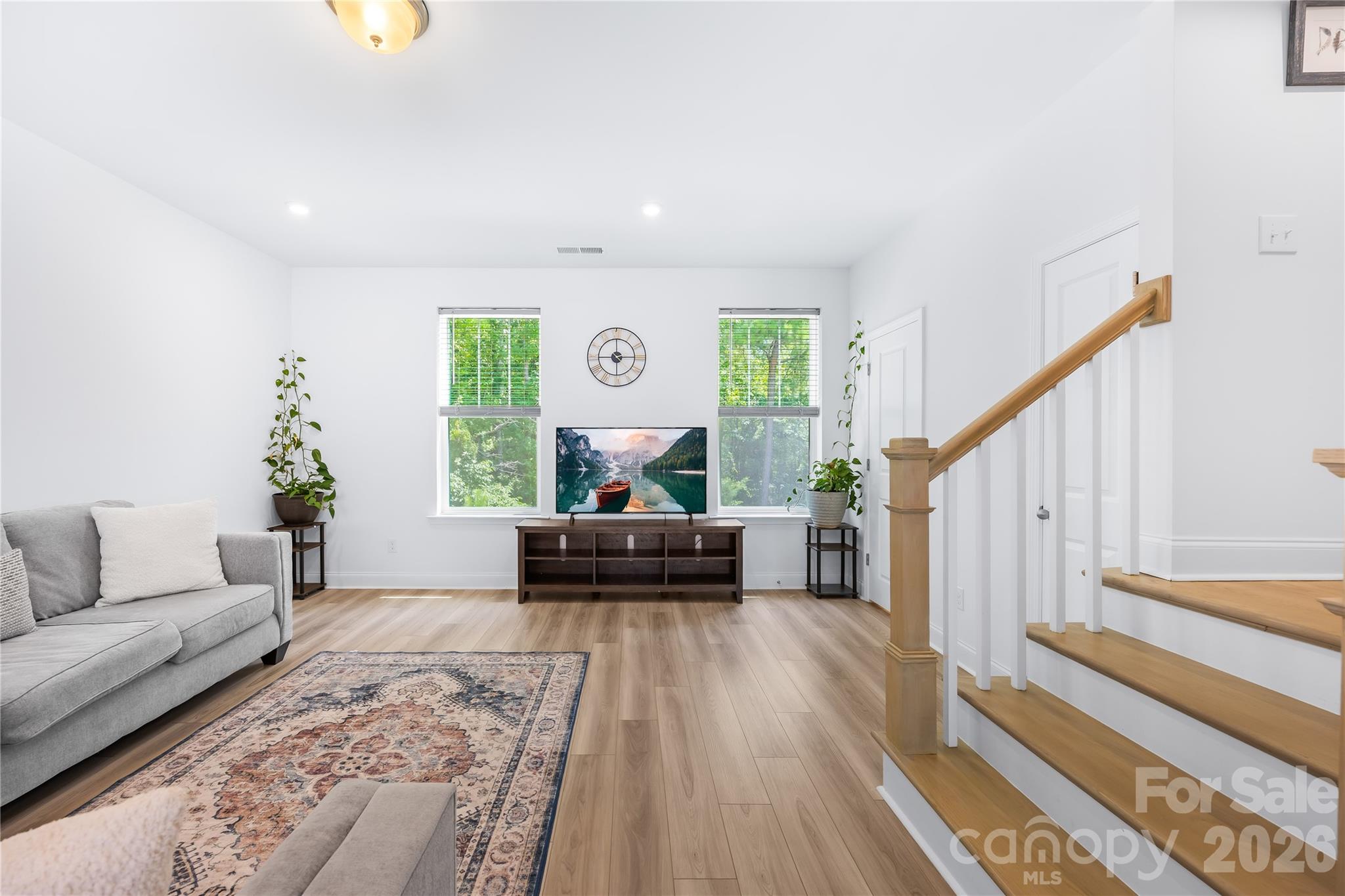 12133 Storm Lane — Charlotte