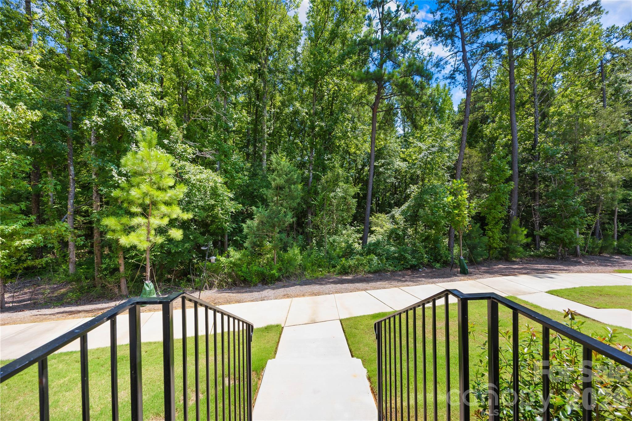 12133 Storm Lane — Charlotte