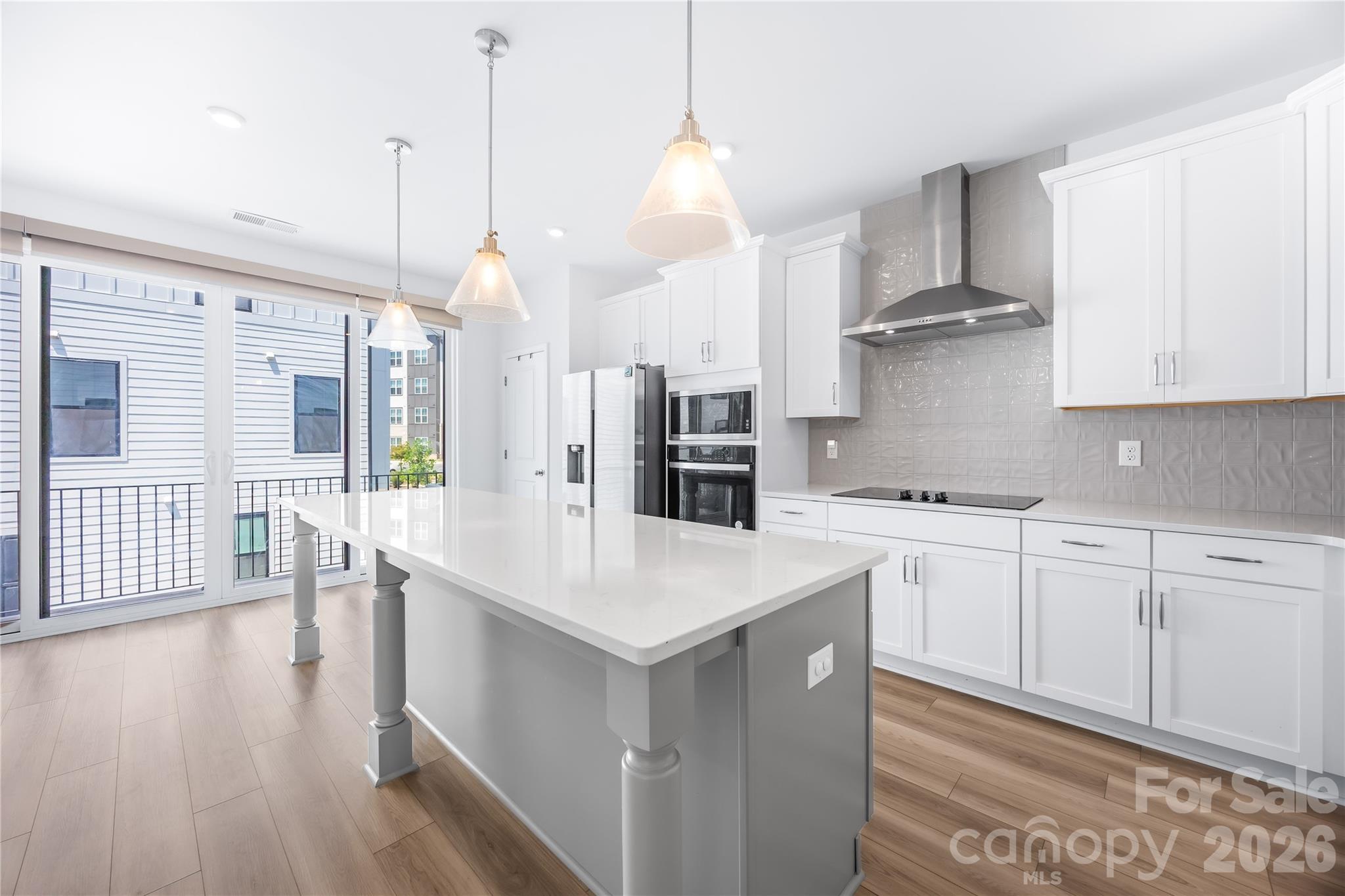 12133 Storm Lane — Charlotte