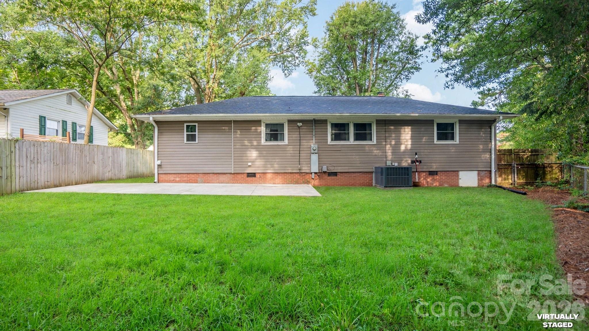 902 Dogwood Drive — Gastonia