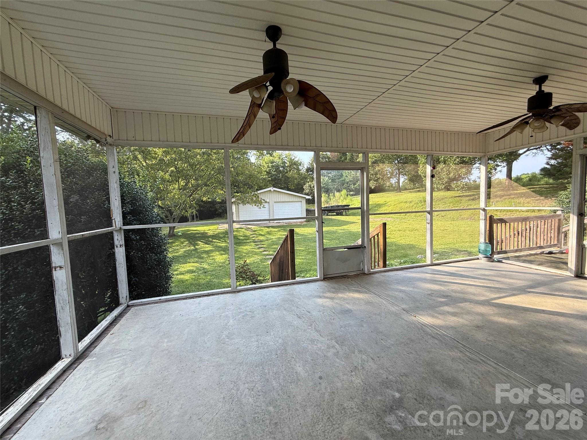 123 JL Love Road — Jefferson