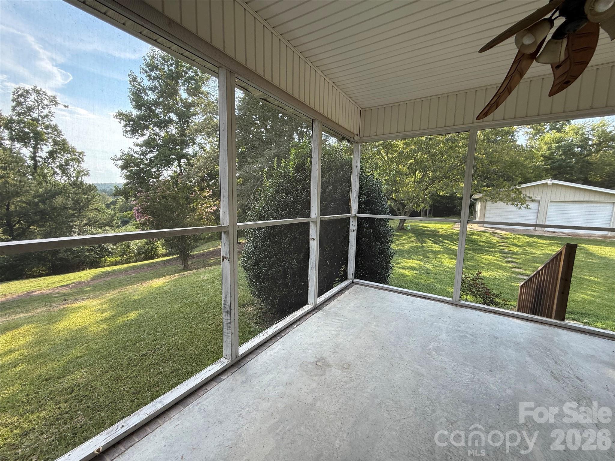 123 JL Love Road — Jefferson
