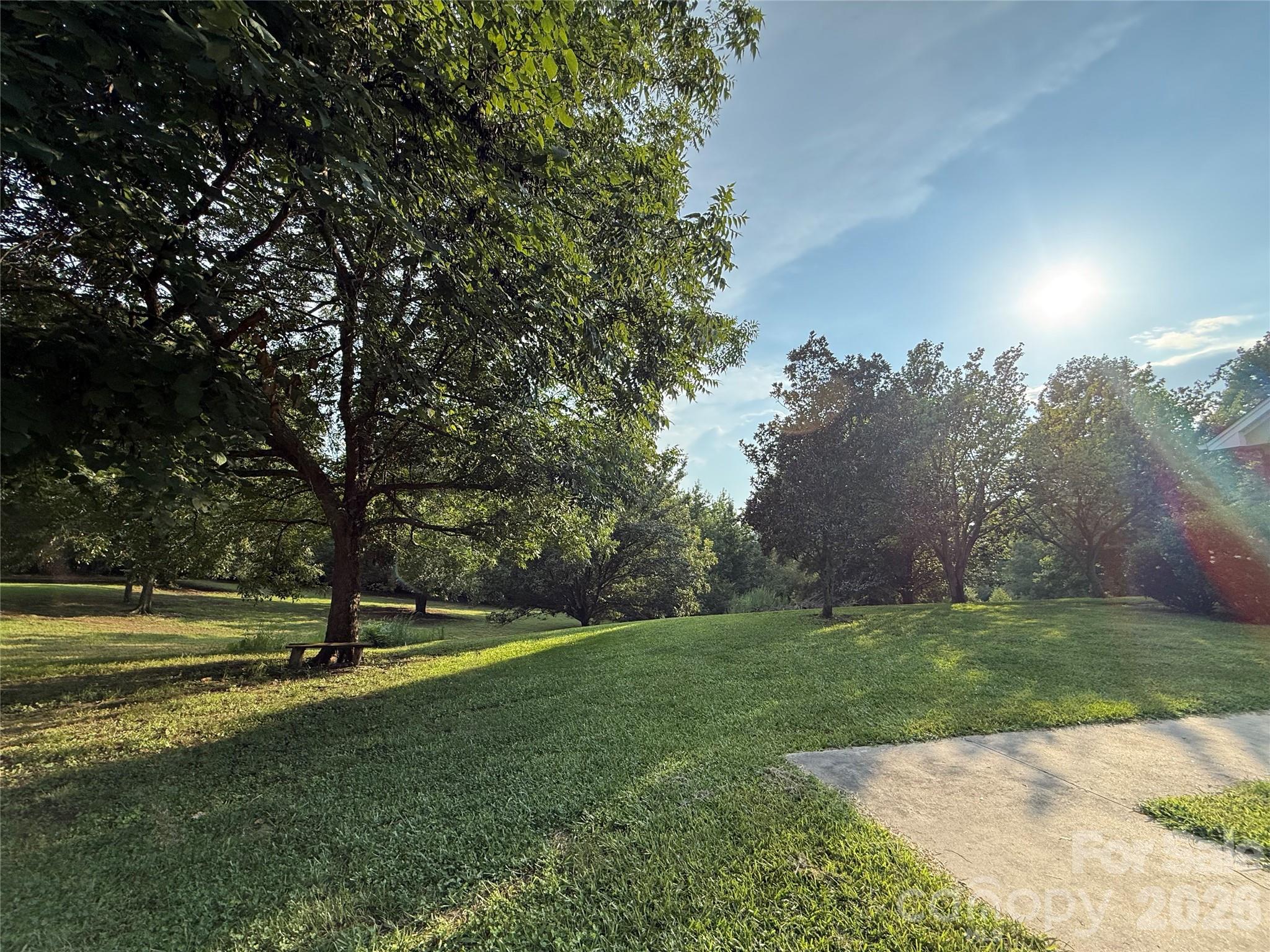 123 JL Love Road — Jefferson
