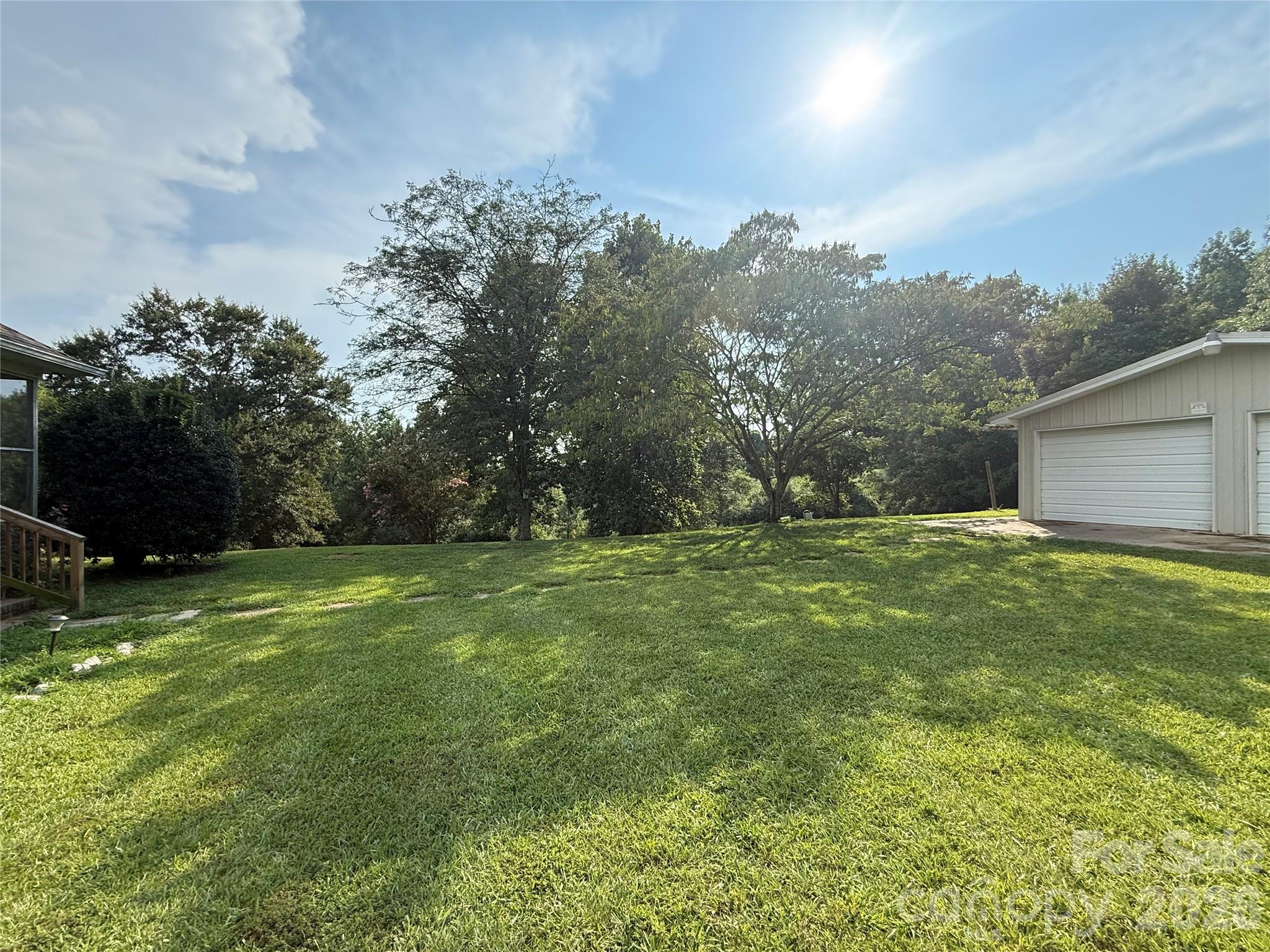 123 JL Love Road — Jefferson