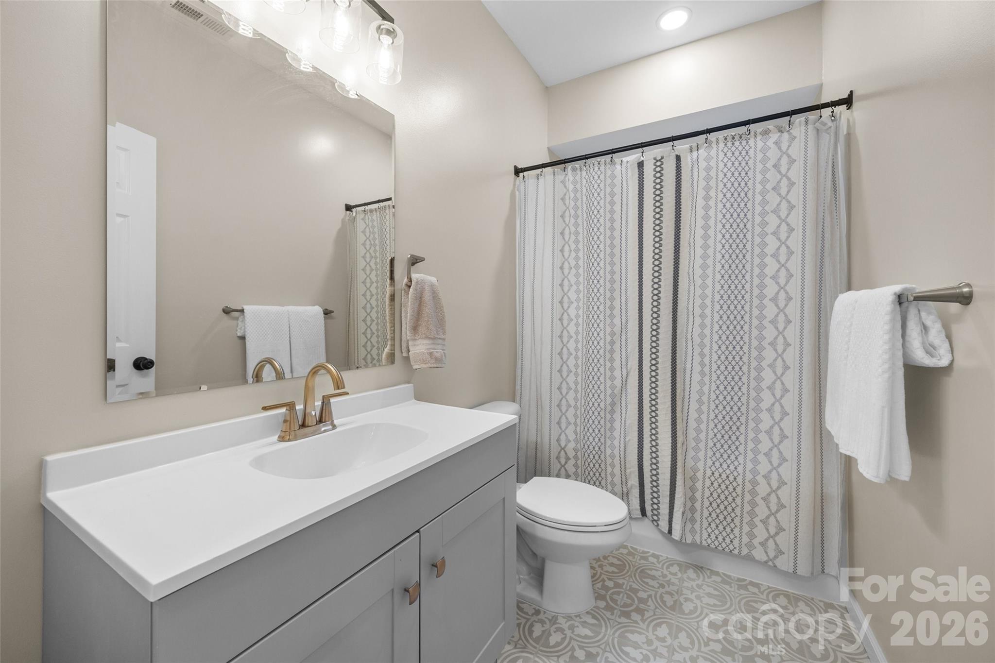 2209 Trading Ford Drive — Waxhaw