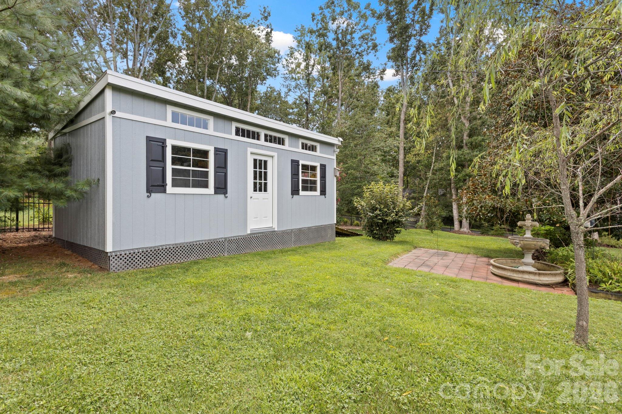 231 Kimberly Ann Drive — Hendersonville