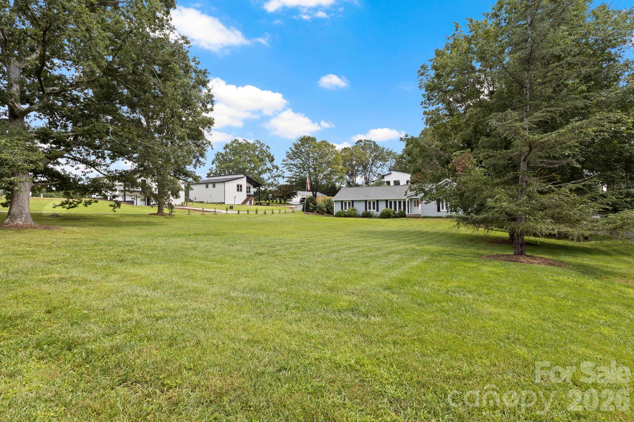 231 Kimberly Ann Drive — Hendersonville