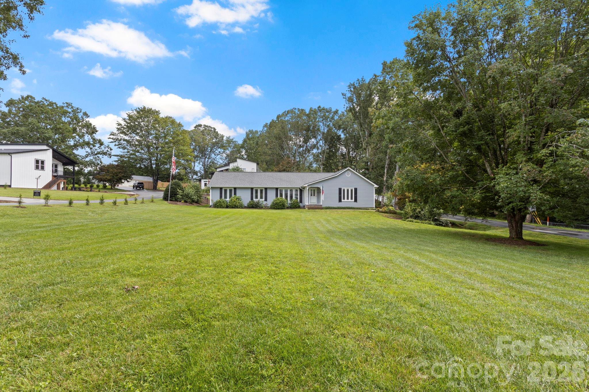 231 Kimberly Ann Drive — Hendersonville