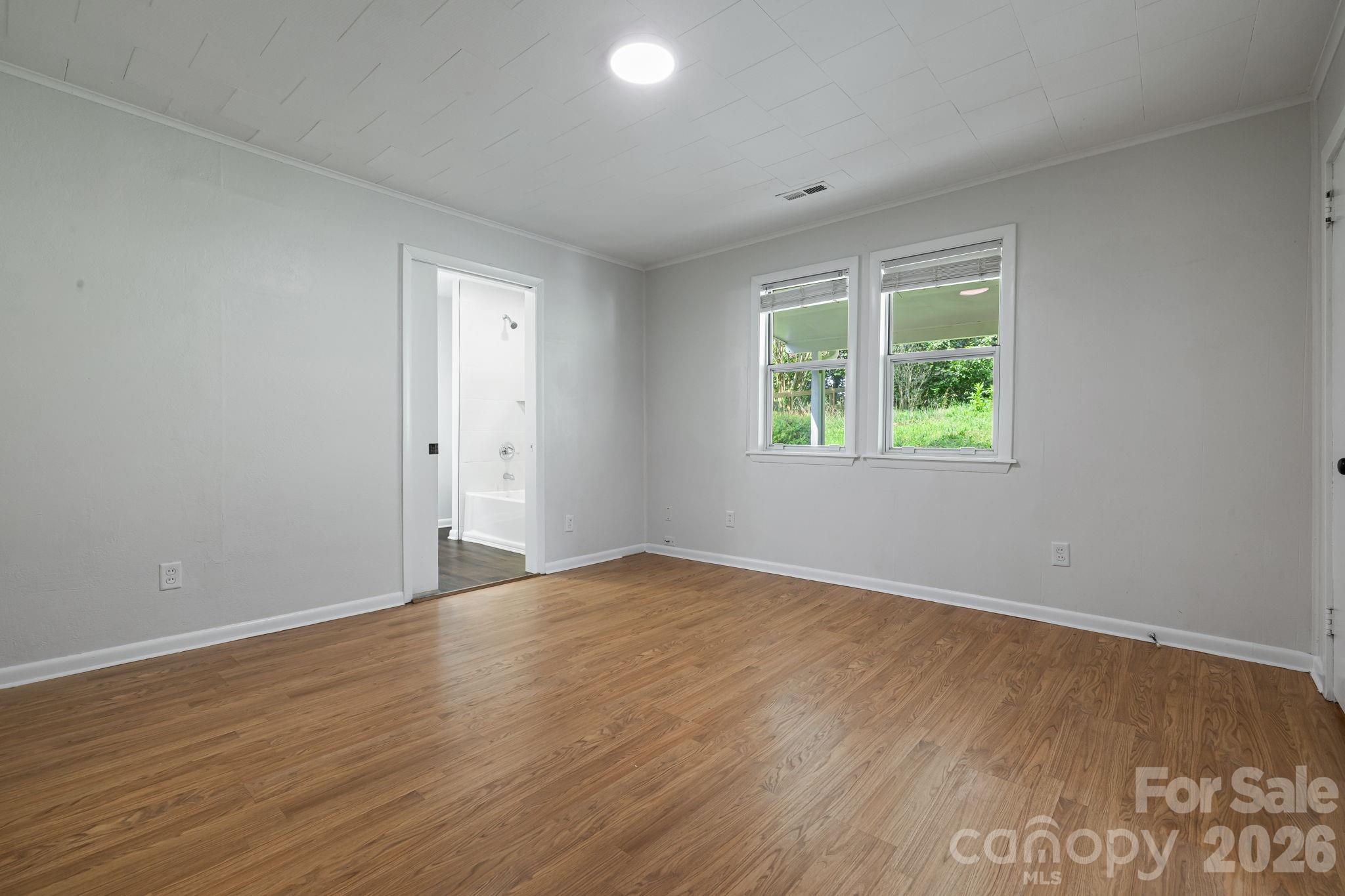 48 Carrier Street — Asheville