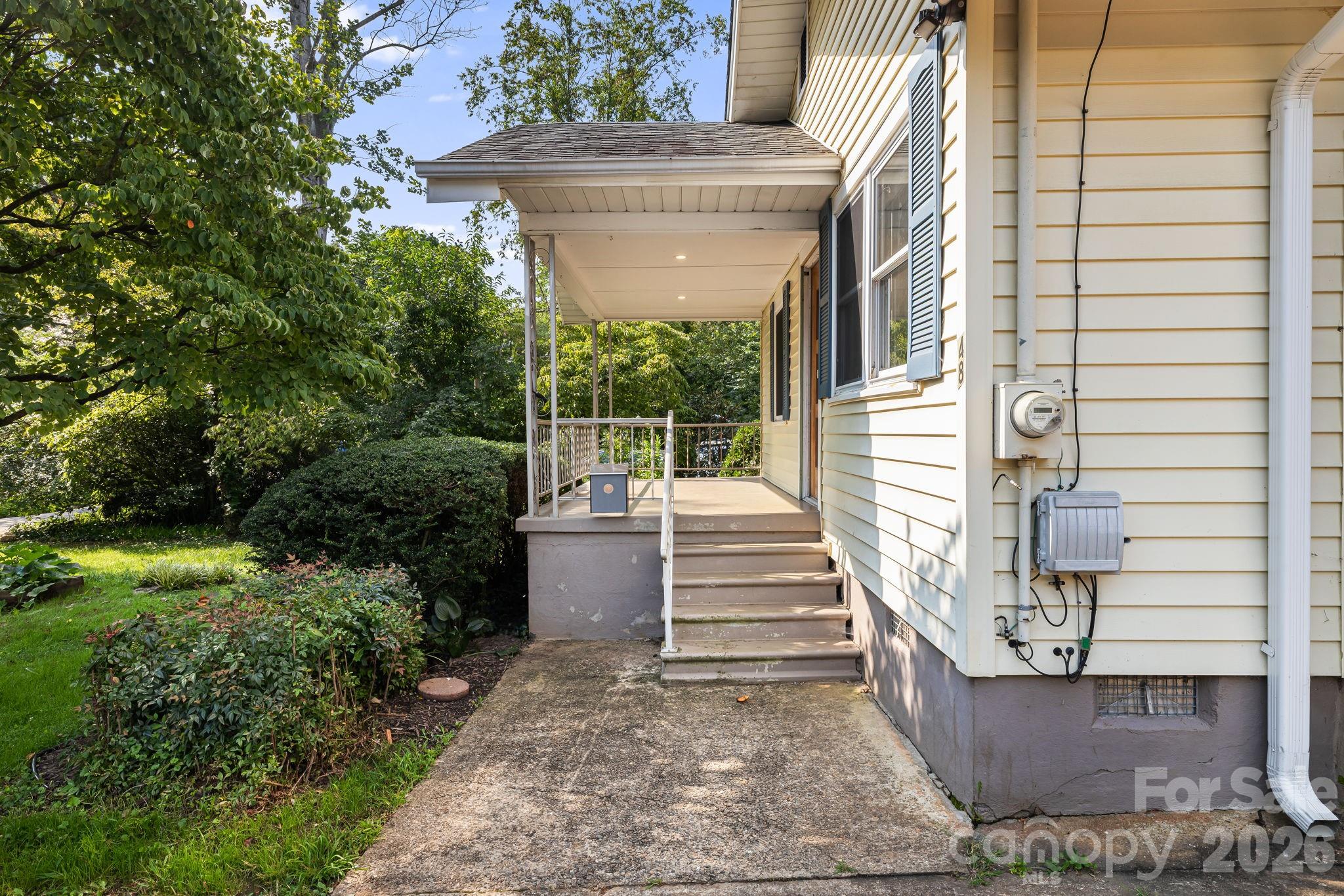 48 Carrier Street — Asheville