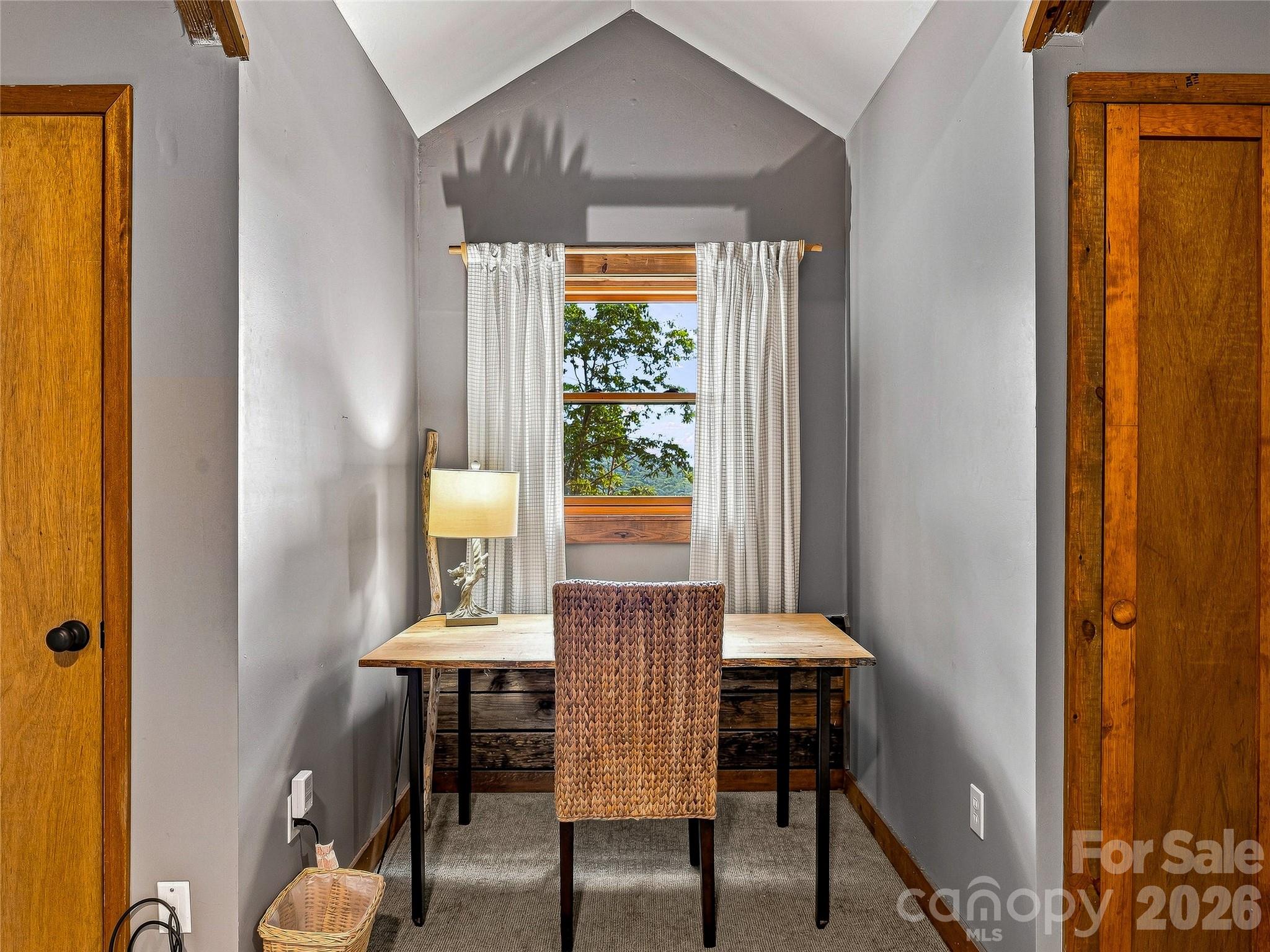267 Trillium Lane — Burnsville