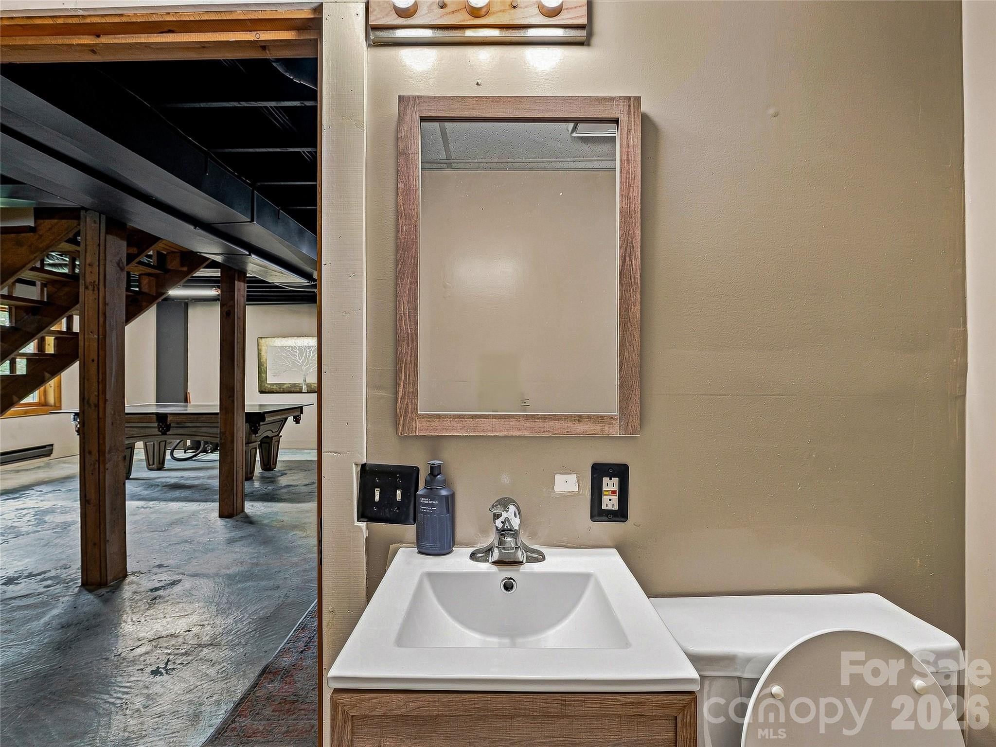 267 Trillium Lane — Burnsville