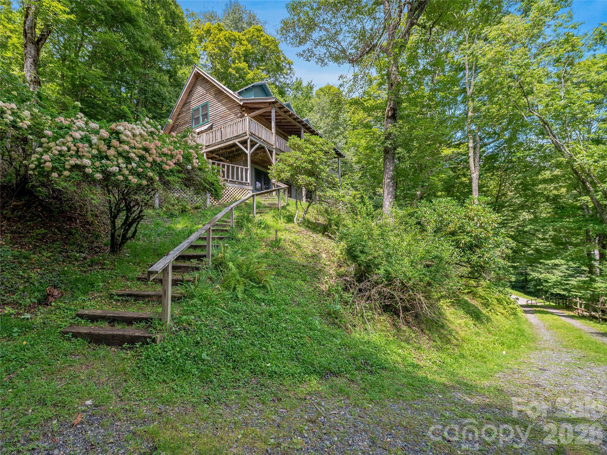 267 Trillium Lane — Burnsville