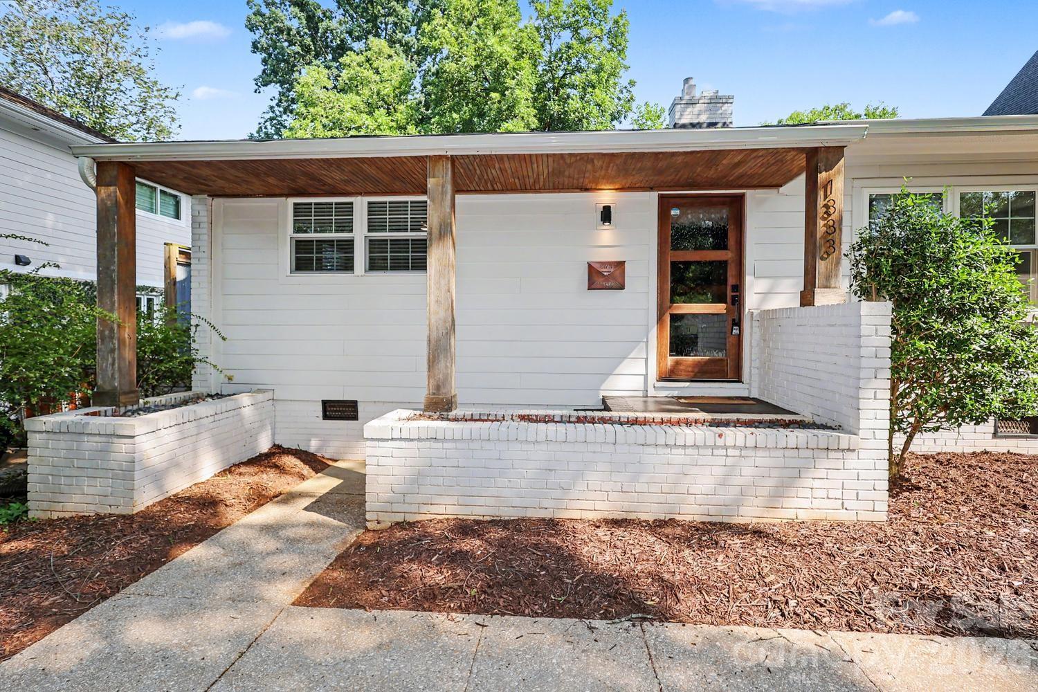 1333 Cortland Road E — Charlotte