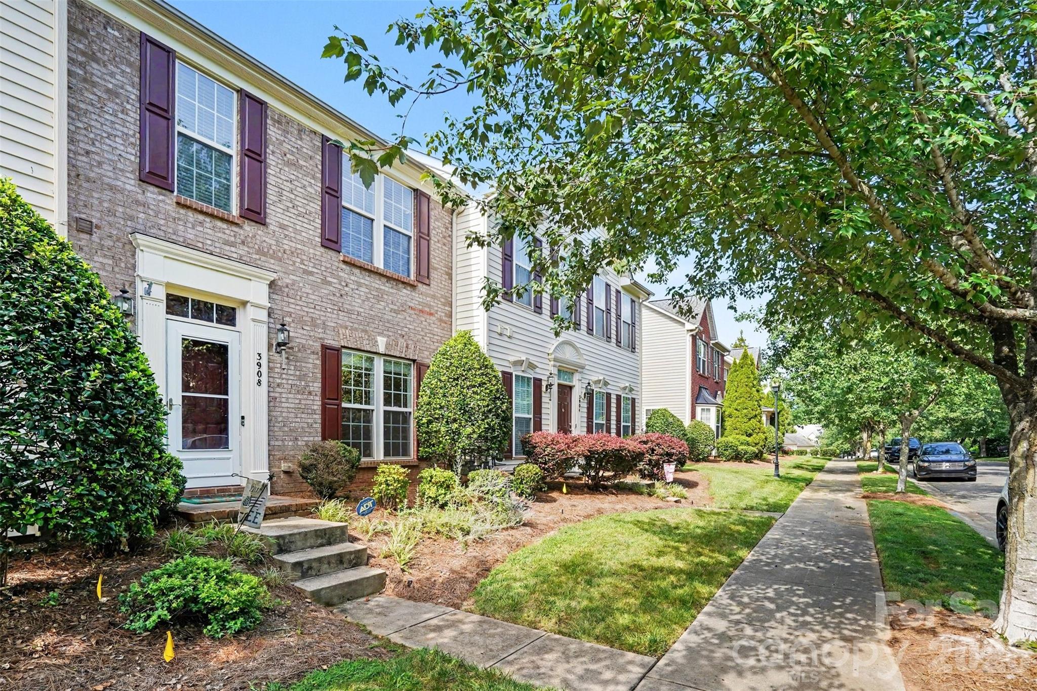 3908 Archer Notch Lane — Huntersville