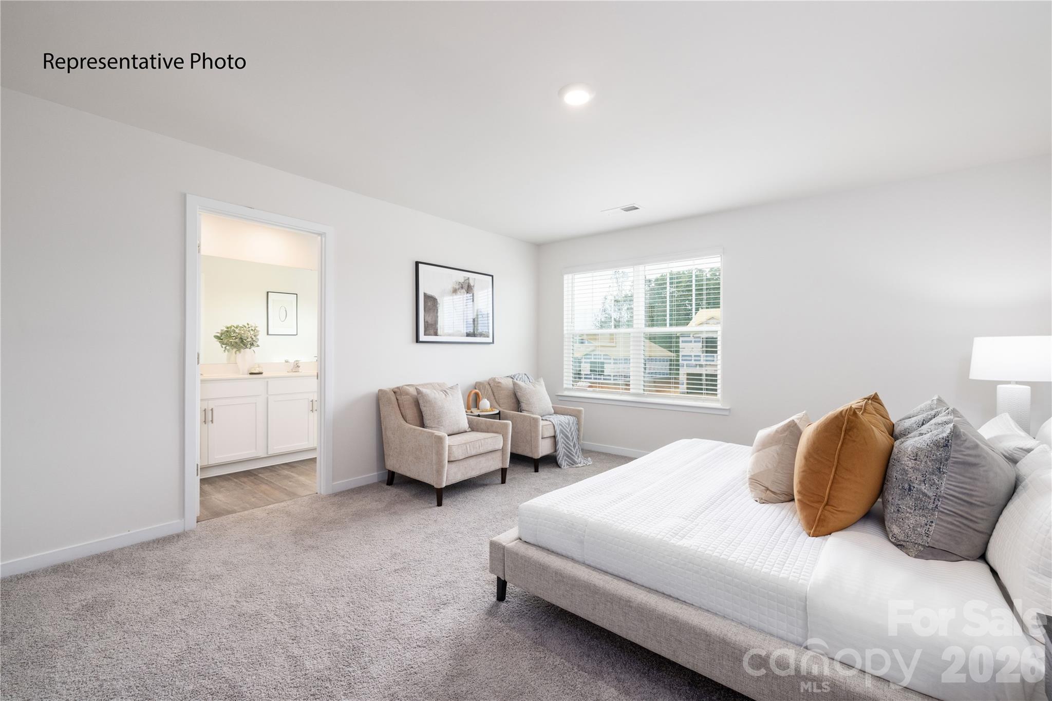 2117 10th Street SE — Hickory